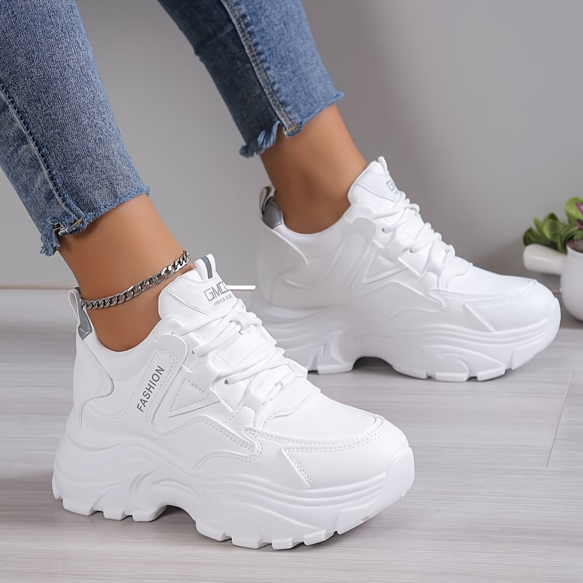E-shop Damen Plateau-Schuhe mit Höhenverstärkung, Weiße Schnür-Sneaker im Vater-Stil, Modische Vielseitige Freizeitschuhe für Studentinnen,