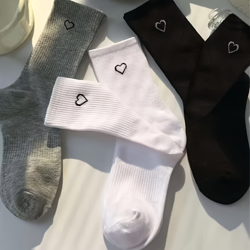 

5 Pairs Heart Print Socks, Simple & Sports Mid Tube Socks, Women's Stockings & Hosiery