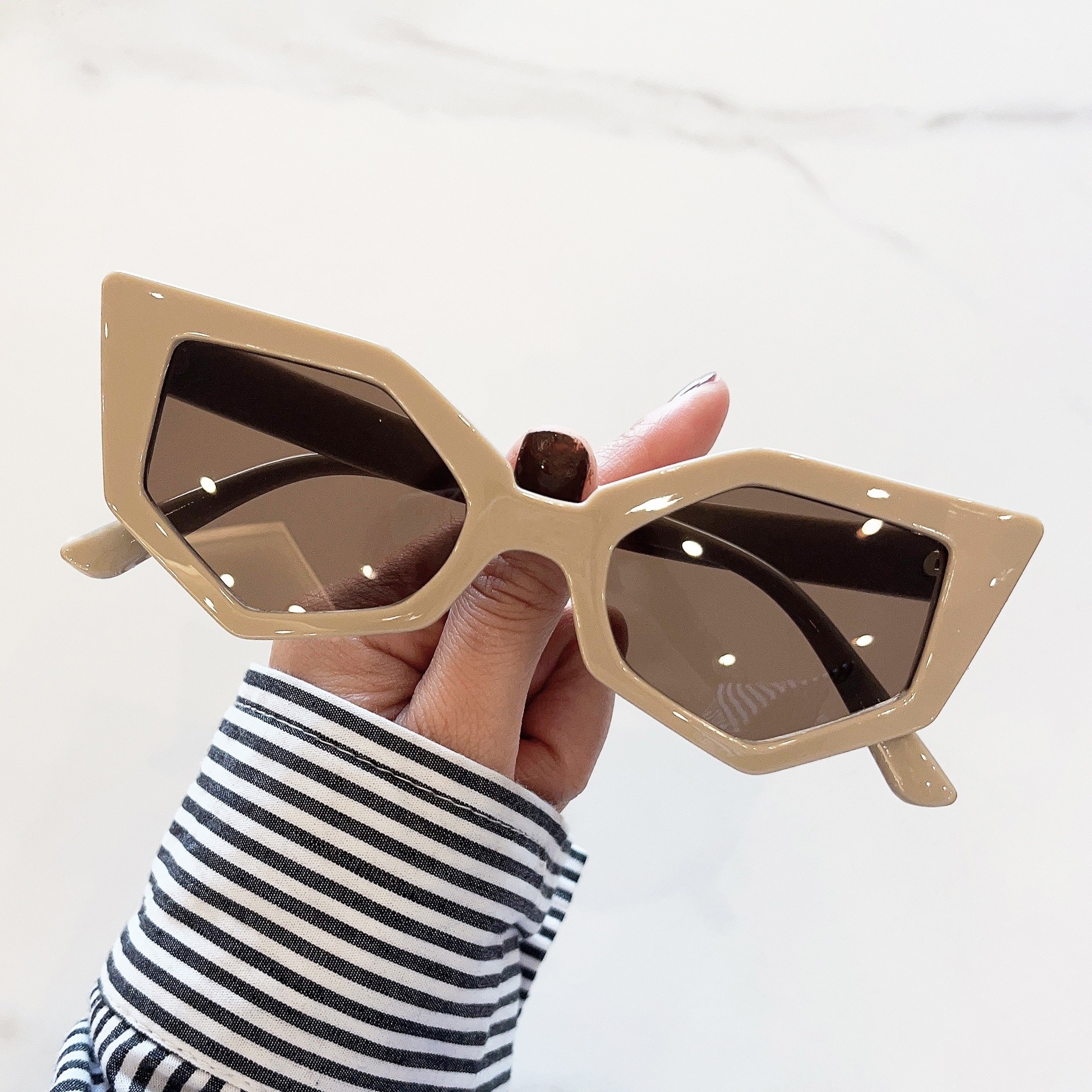 Óculos De Moda Feminina Com Design De De Gato Elegante