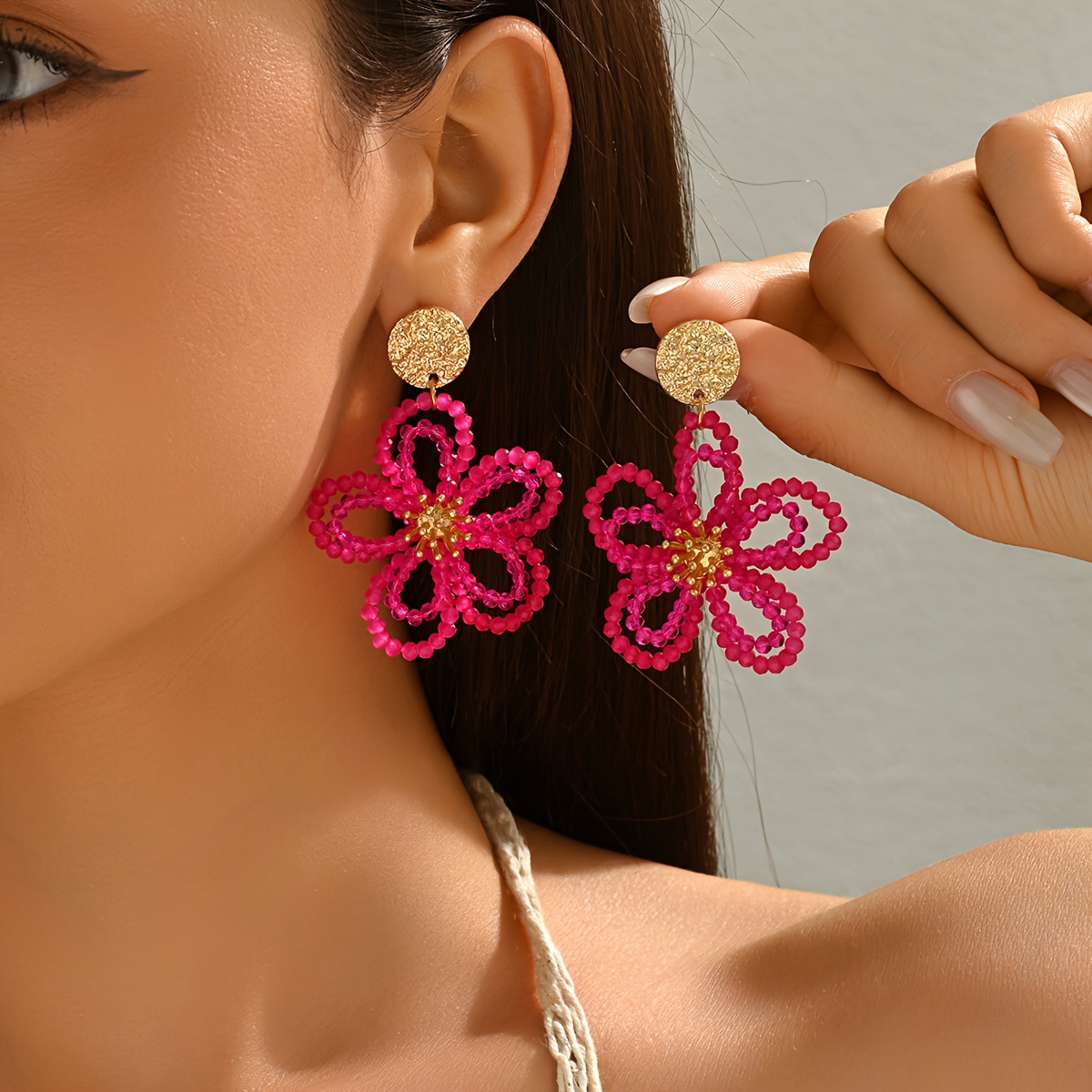 Women's Bohemian Hand-Beaded Hollow Flower Earrings