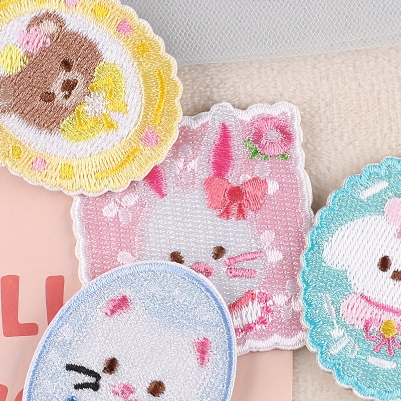 1Pc Cute Cartoon Animal Embroidered Patch, Self-Adhesive Fabric Label For Diy Clothing And Accessories Decoration