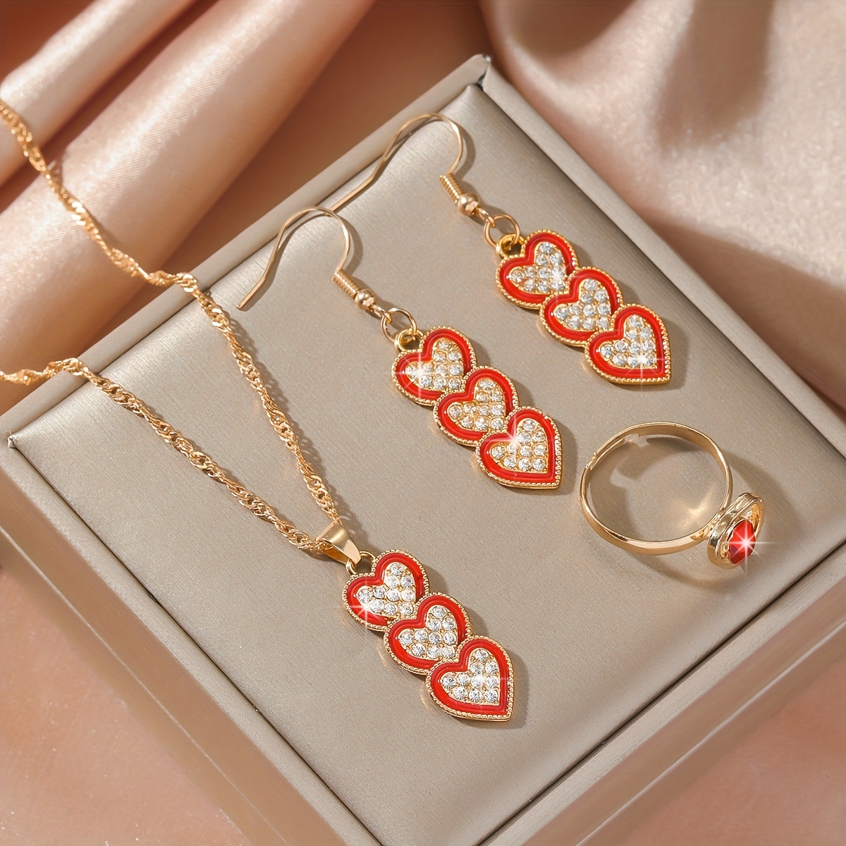 4pcs Elegant Sparkling Jewelry Set - Heart Necklace & Earrings