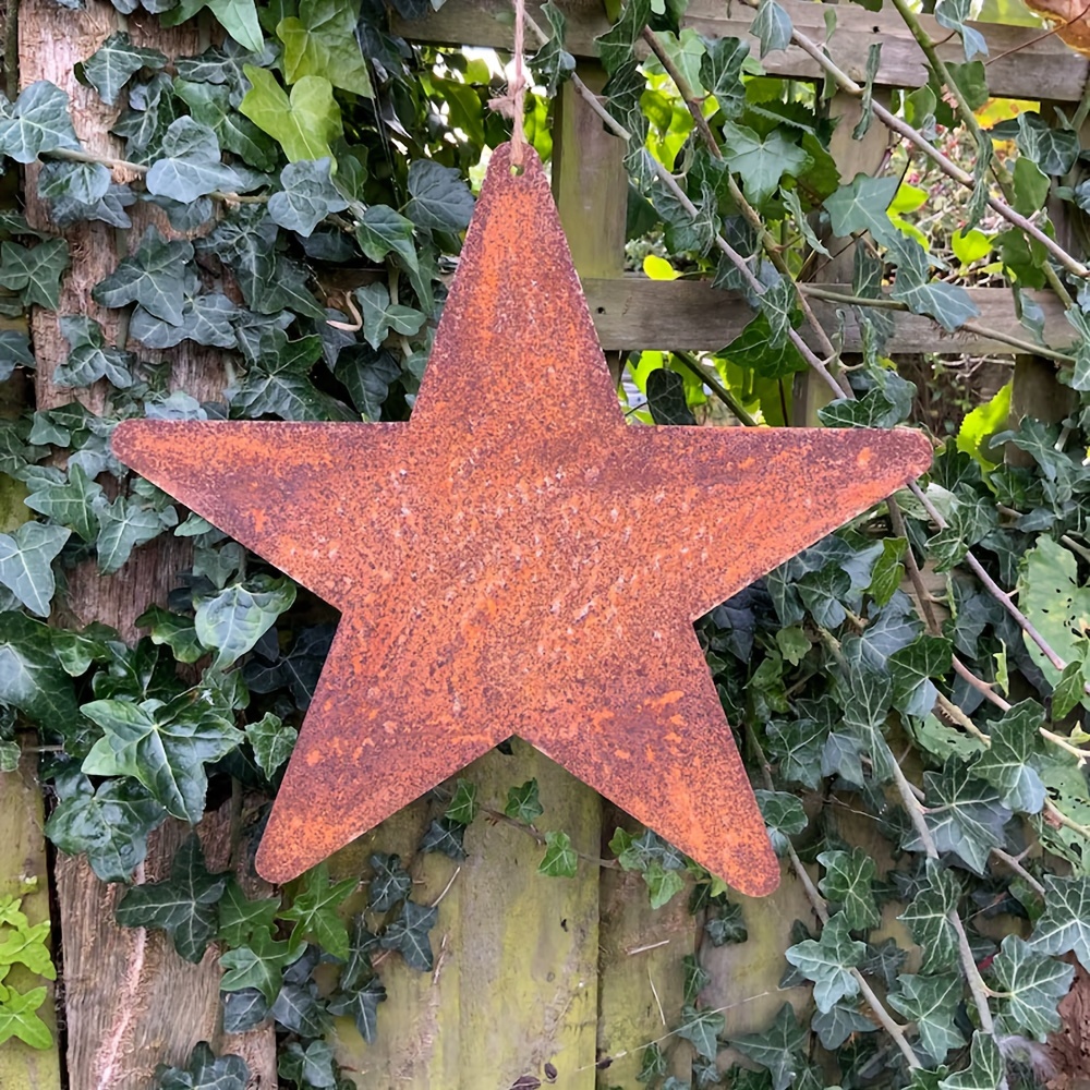 

Rustic Metal Star And Moon Garden Decor - Perfect For Christmas, Halloween, Easter, Thanksgiving, Summer, And More - Hanging Outdoor Decoration - No Feathers - Suitable For Garden Lovers