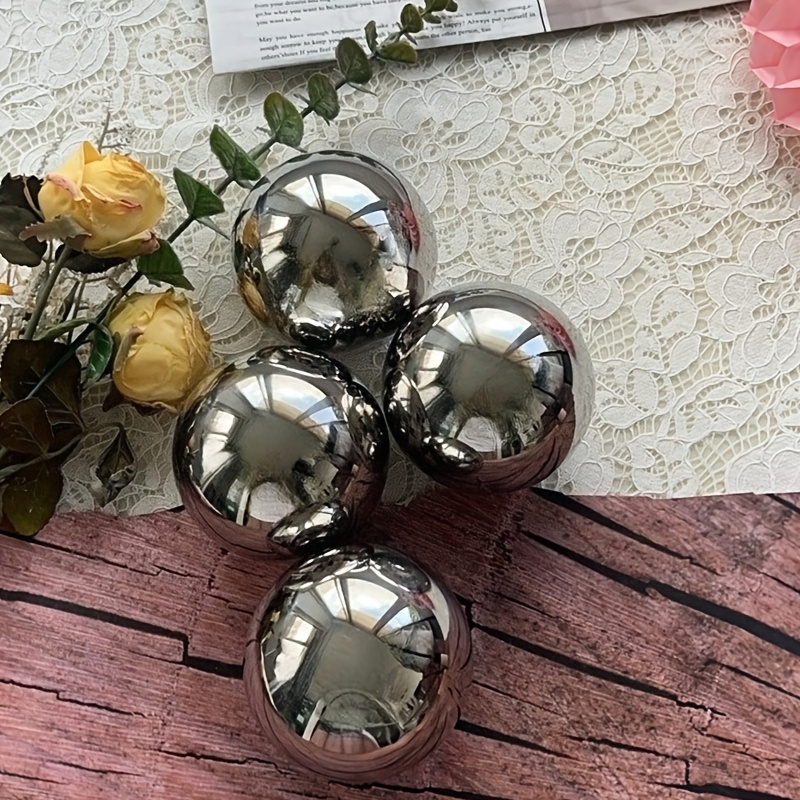 E-shop 4 Stück Edelstahl Deko-Kugeln - Sphärische Metall-Dekorationen für Hochzeiten, Geburtstage, Weihnachten, Ostern - Wiederverwendbare Kugeln mit