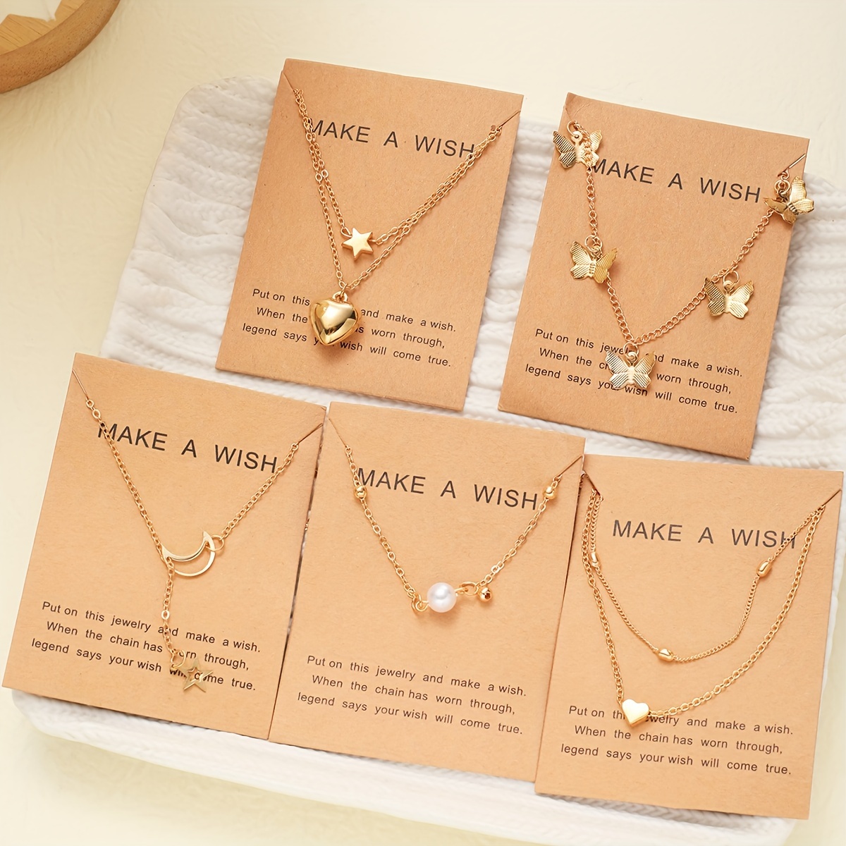 

5 Piece Set Of Simple And Elegant Stars Moon Butterfly Heart Alloy Pendant Necklace Women's Gift Jewelry Set Daily Matching