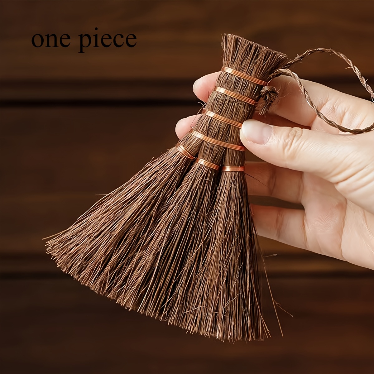 1pc Hand-woven Wooden Mini Handheld Broom, Rustic Brown Cleaning Brush For Keyboards, Tea Sets, And Tight Spaces - Perfect For Kitchens, Dining Rooms, And Holiday Decorations