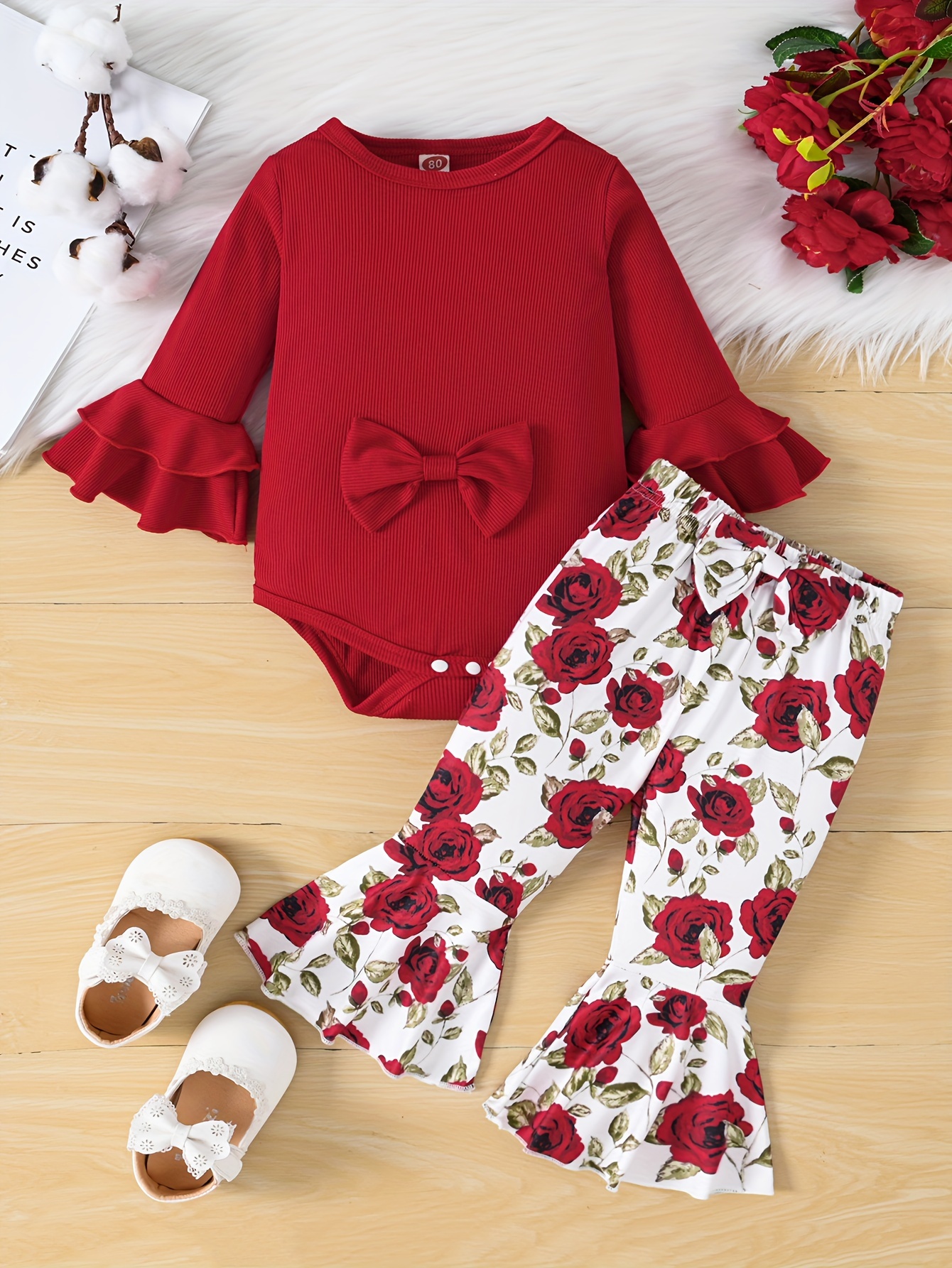 Mameluco de manga larga para bebé niño y niña, 0-2T, enterizo floral de  flores rojas con medias calentadoras de piernas (0-6 meses, rojo), Rojo 