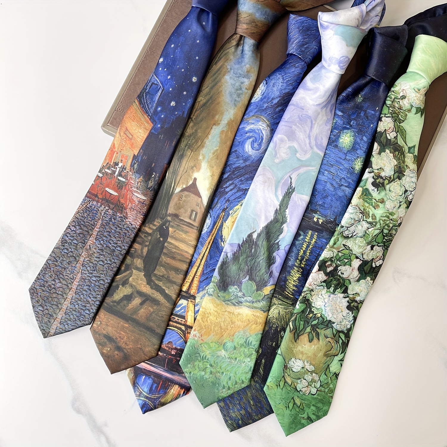 

Men's Polyester Tie With Unique Design, Fashionable And Trendy Silk-like Pattern