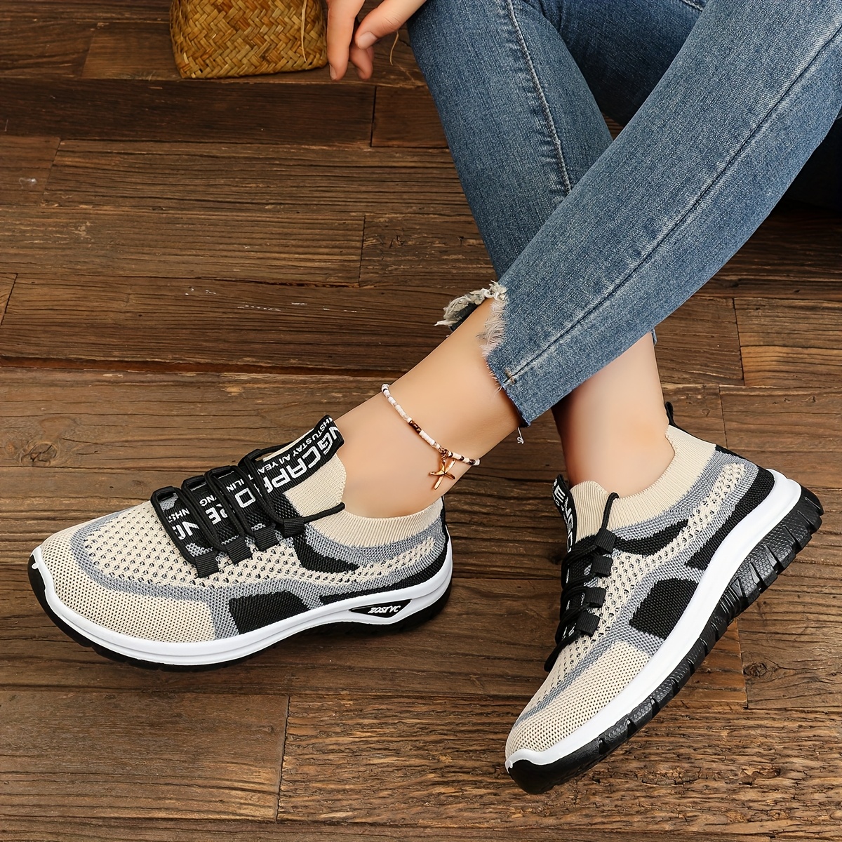 Zapatillas deportivas casuales de malla transpirable geométrica de talla grande para mujer - Ligero, con cordones, suela de espuma de PVC, para correr, viajar y uso casual, parte superior y forro de tela duradera, comodidad para todas las estaciones, esenciales para el gimnasio, ropa deportiva elegante, soporte acolchado.
