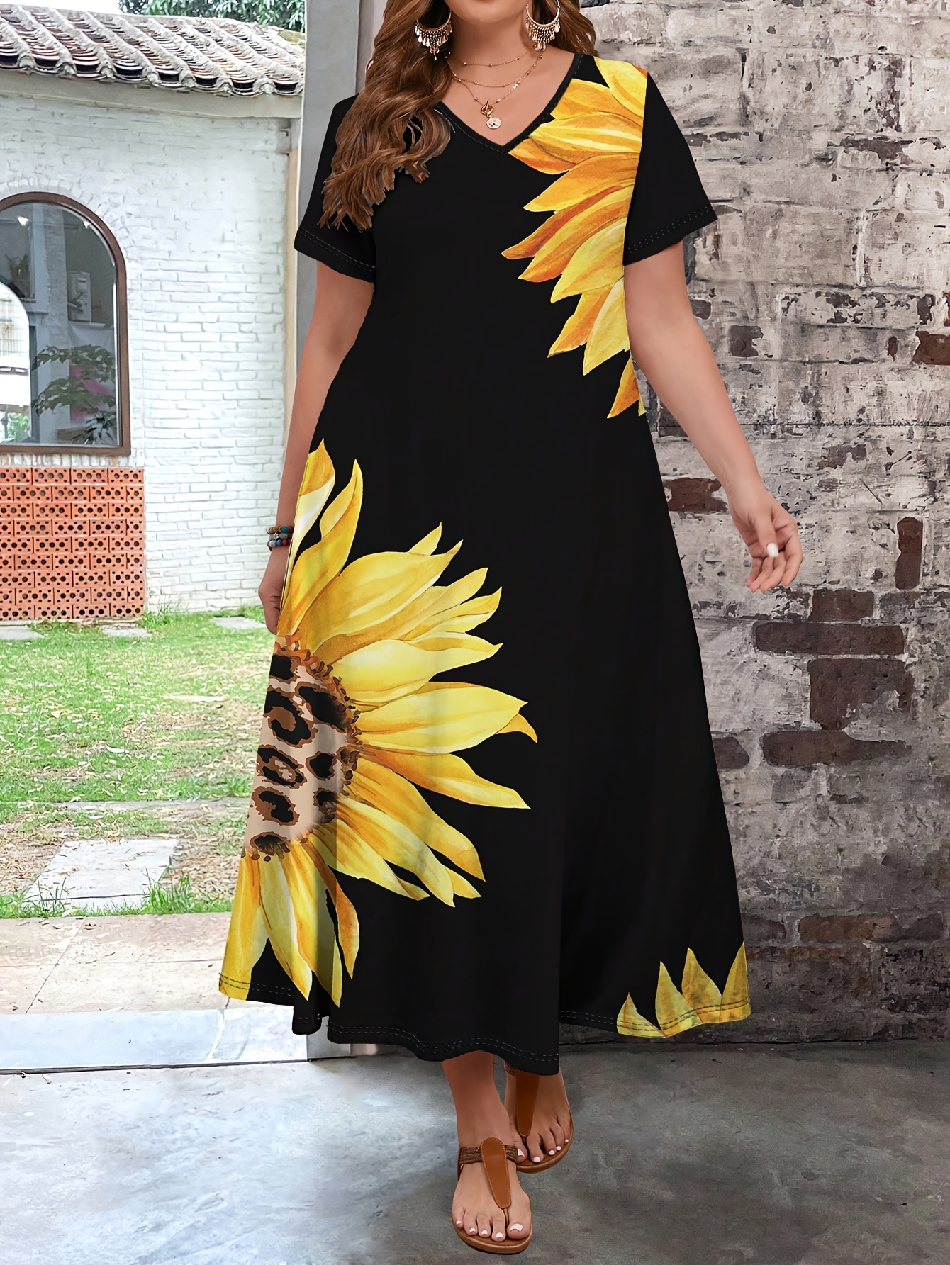 Plus Size Sunflower Print Long Length Dress Short Sleeve V Neck Dress For Spring Summer Women s Plus Size Clothing