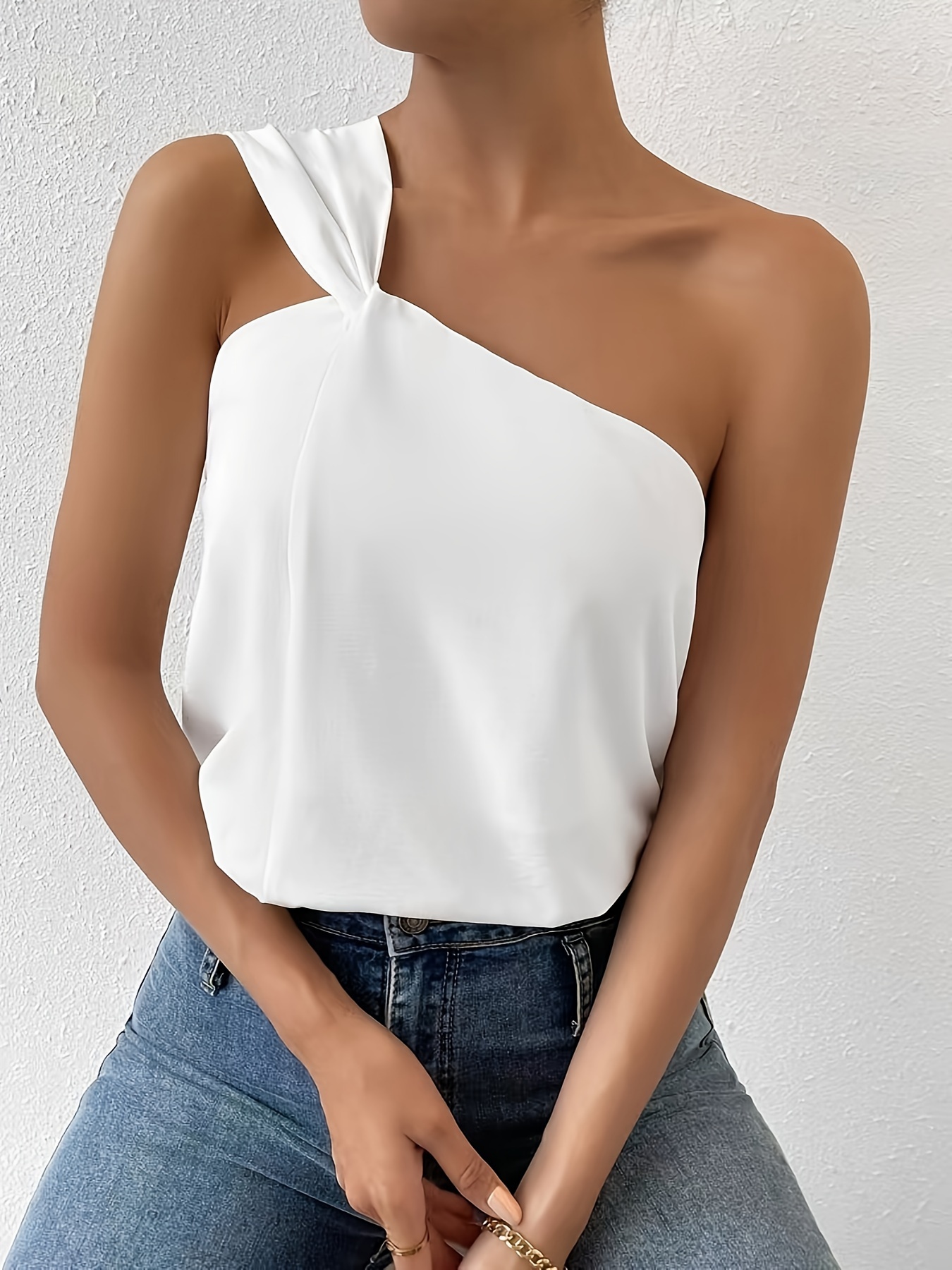 Brandy Melville archie tank —white ❀ sold out a ❀ only 1 ready