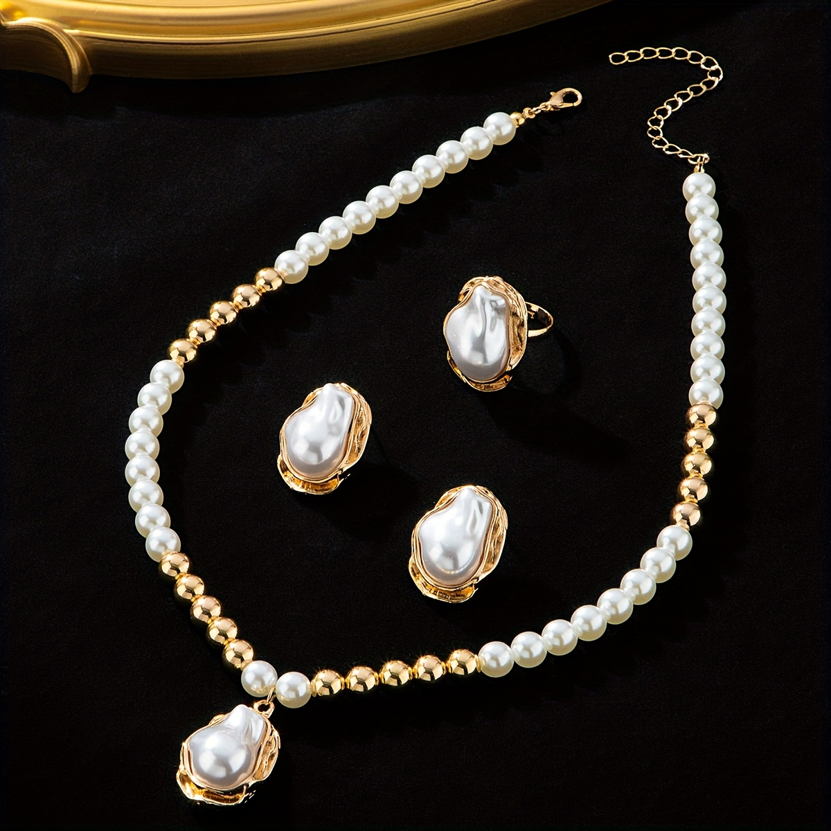 Image of 4pcs Retro Elegant Irregular Artificial Earrings Necklace Ring Set, Perfect For Women' Wear Party Gift