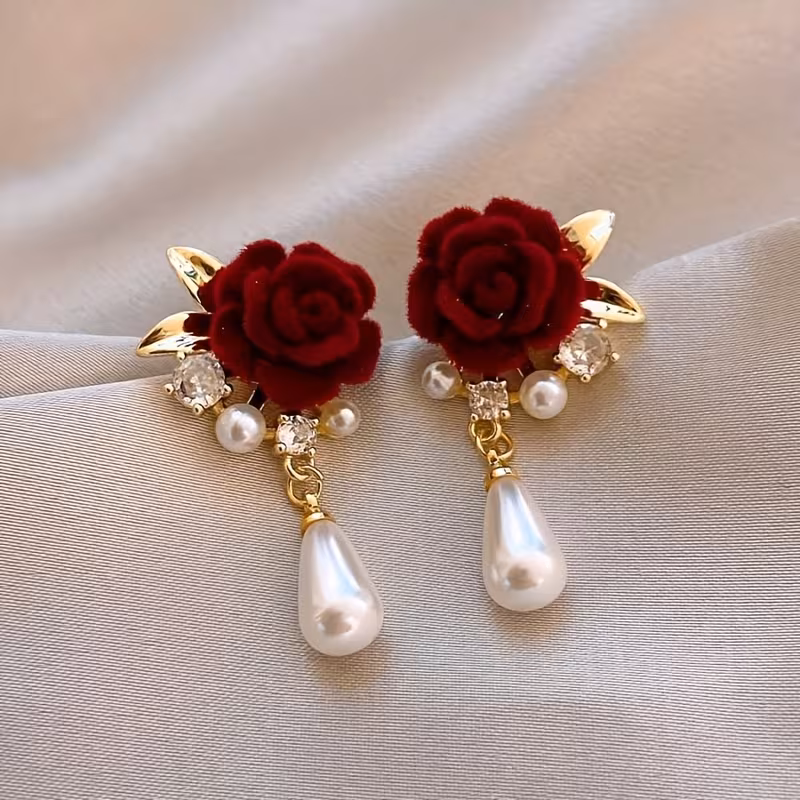A Pair of New Red Rose Teardrop Pendant Women's Fashion Drop Earrings