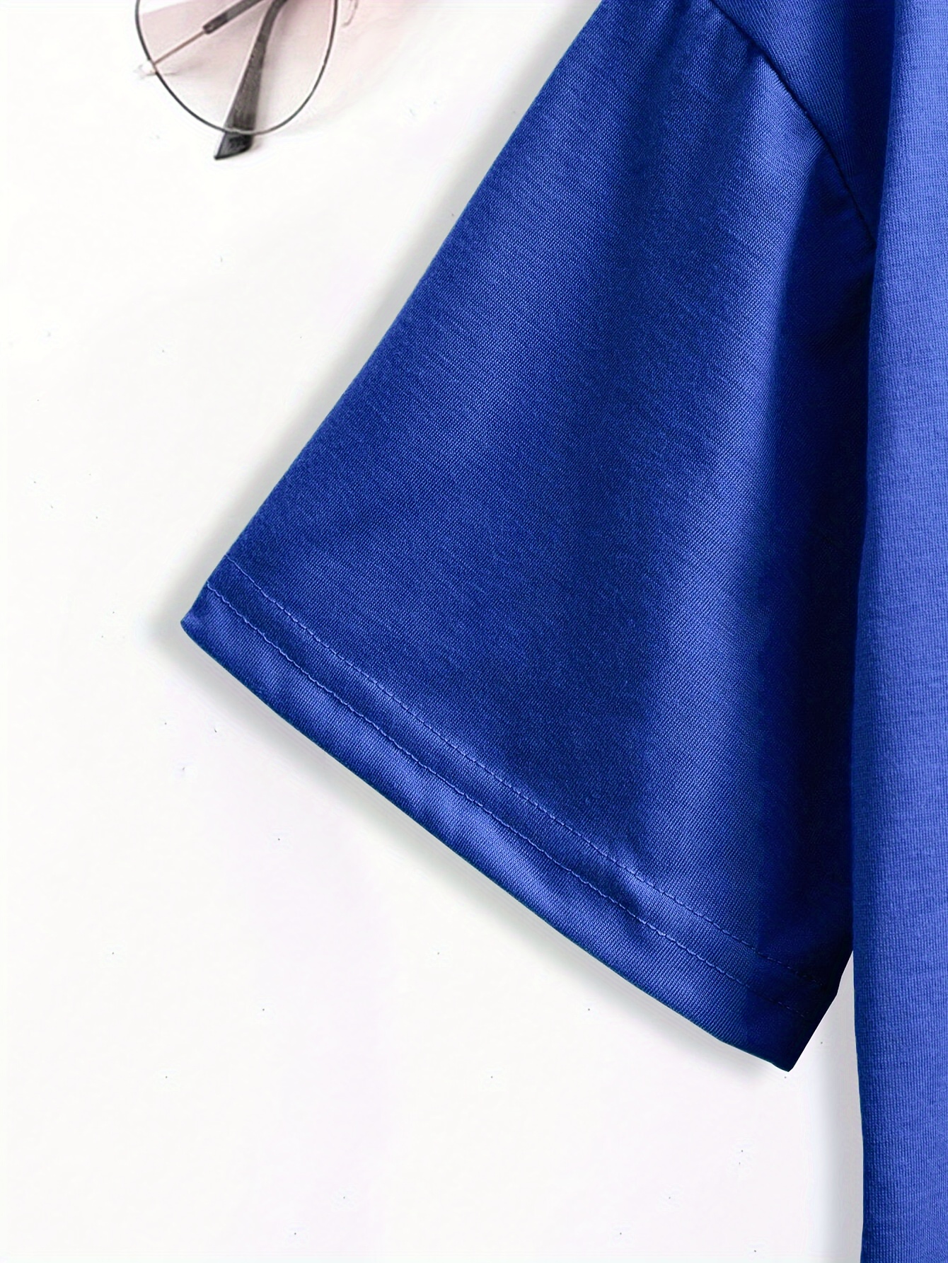 Classic White Round Neck T-Shirt for Women - Versatile & Comfortable Polyester Blend, Easy Care, Knot Detail, Summer Essential