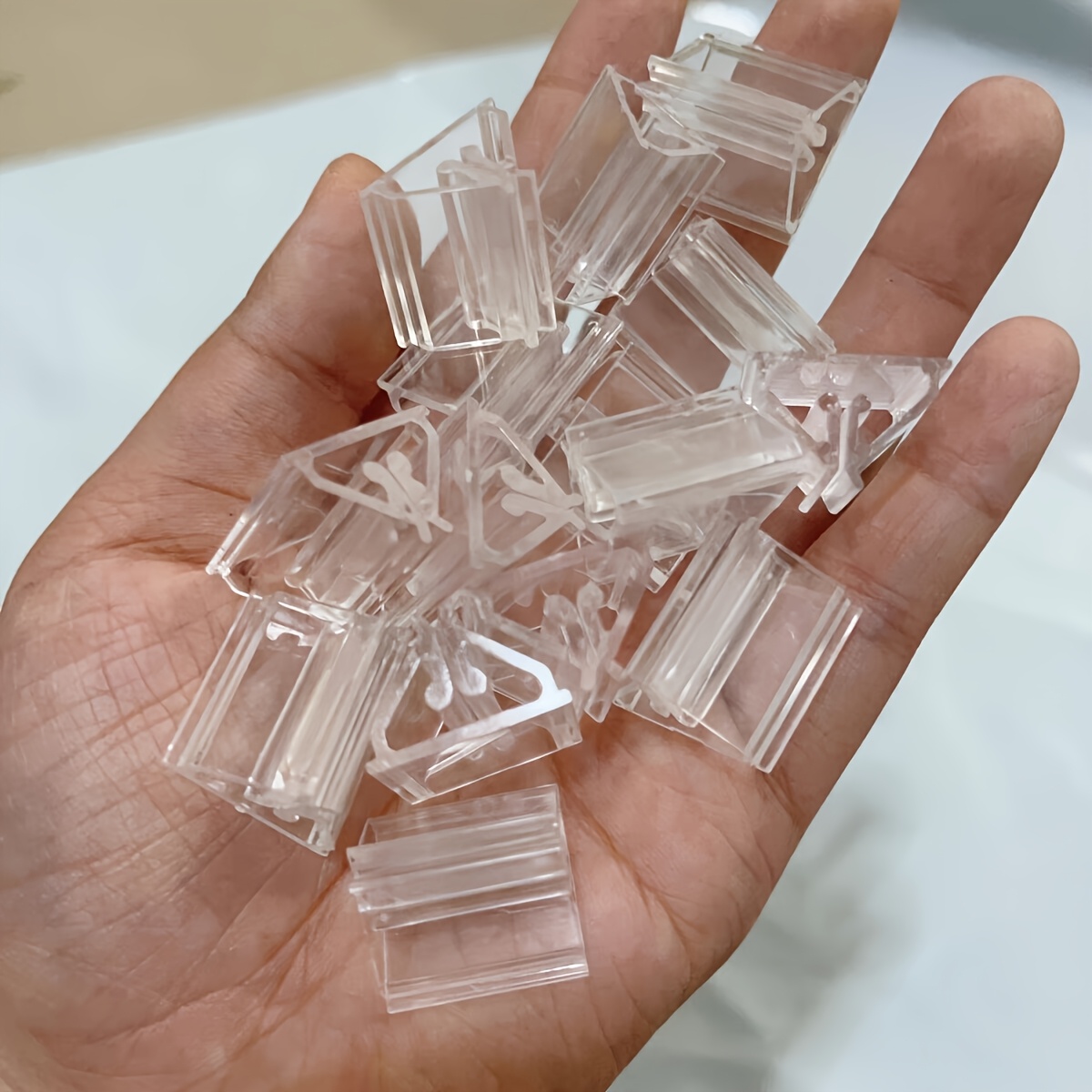 3pcs Clear Acrylic Card Display Stands - High Transparency Durable & Lightweight, Sturdy Card Holders for Home Office, Events, Parties, Photo & Information Display, Party Setup, Minimalist Design