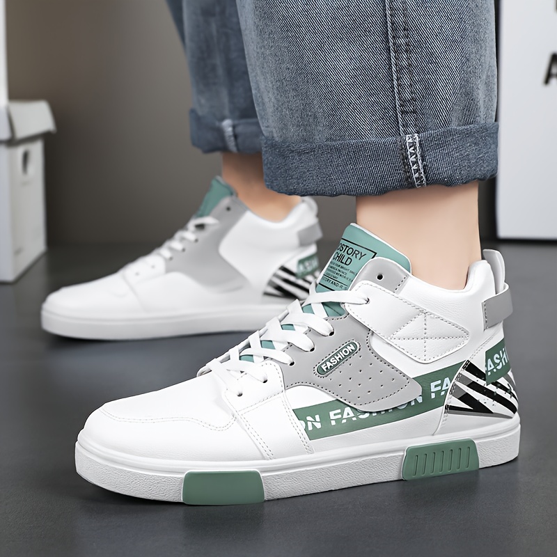 Zapatillas de skate de media caña con bloques de color a la moda para hombre, con una suela suave, duradera y ligera, perfectas para deportes y running. Zapatillas casuales de moda que son cómodas e ideales para primavera y otoño.