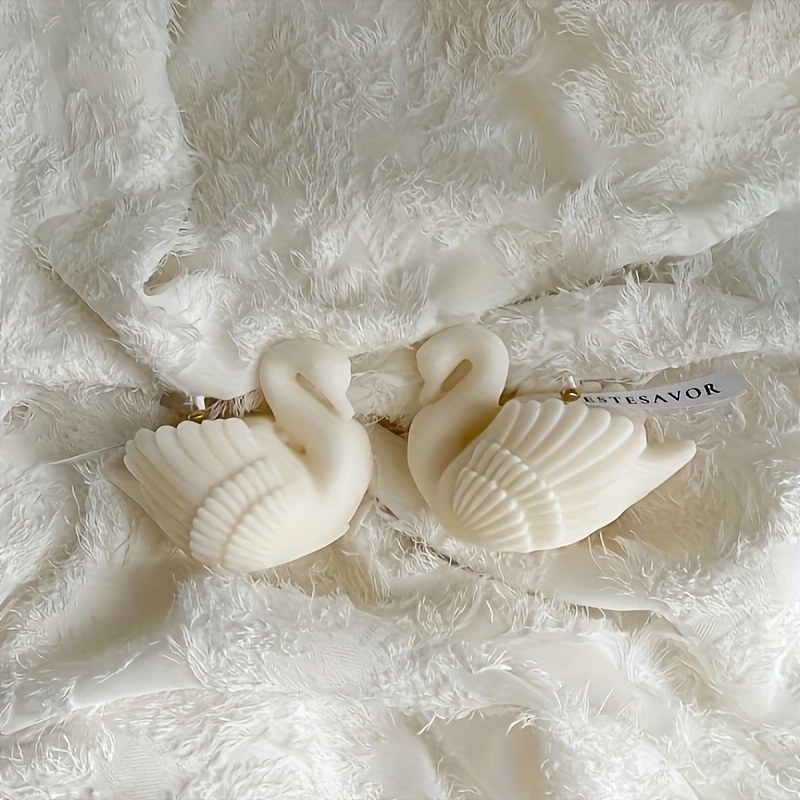 2pcs Romantic Swan Candle Mold - Silicone, Heart-shaped, Ideal For Making Handmade Fragrance Wax And Soap, Perfect Gift For Couples, Candle Making Mold|romantic Gift Idea|silicone Mold