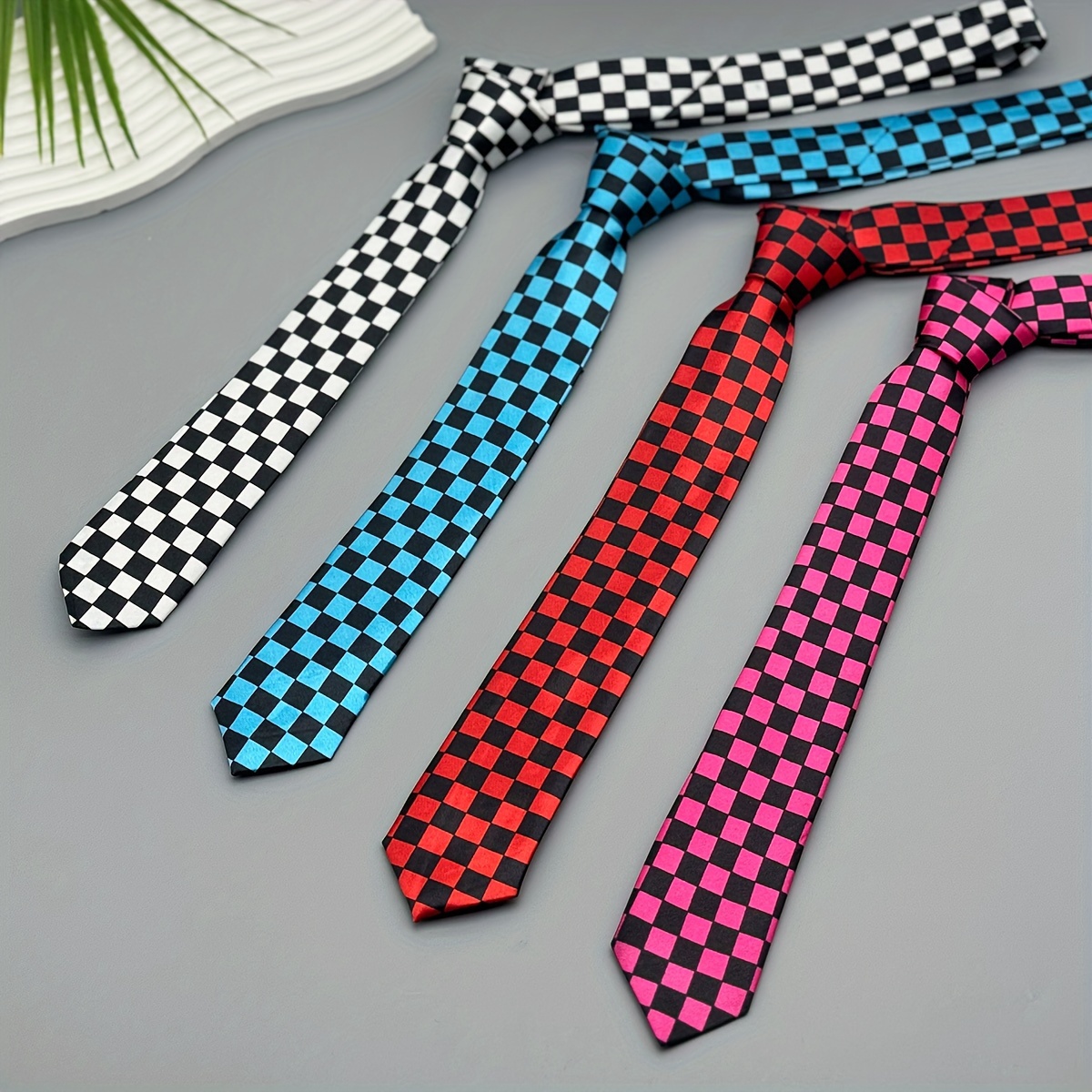 

1pc Men's Checkered Polyester - Classic Woven Style For Parties And Festivals