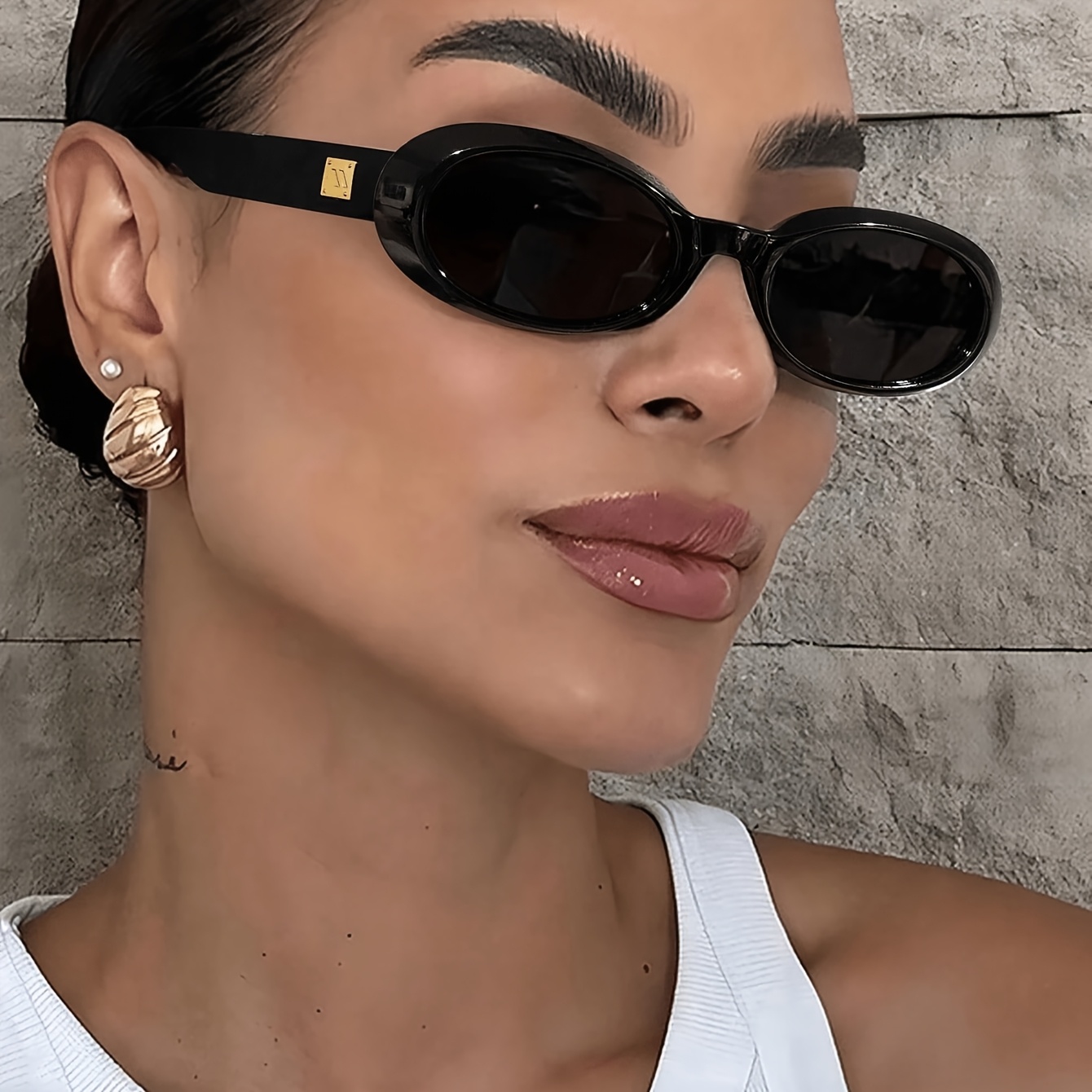 TEMU A New Pair Of Small Oval Sunglasses In A Retro Street Style, Versatile And Personalized, Perfect For Women, Perfect For , Events And Leisure