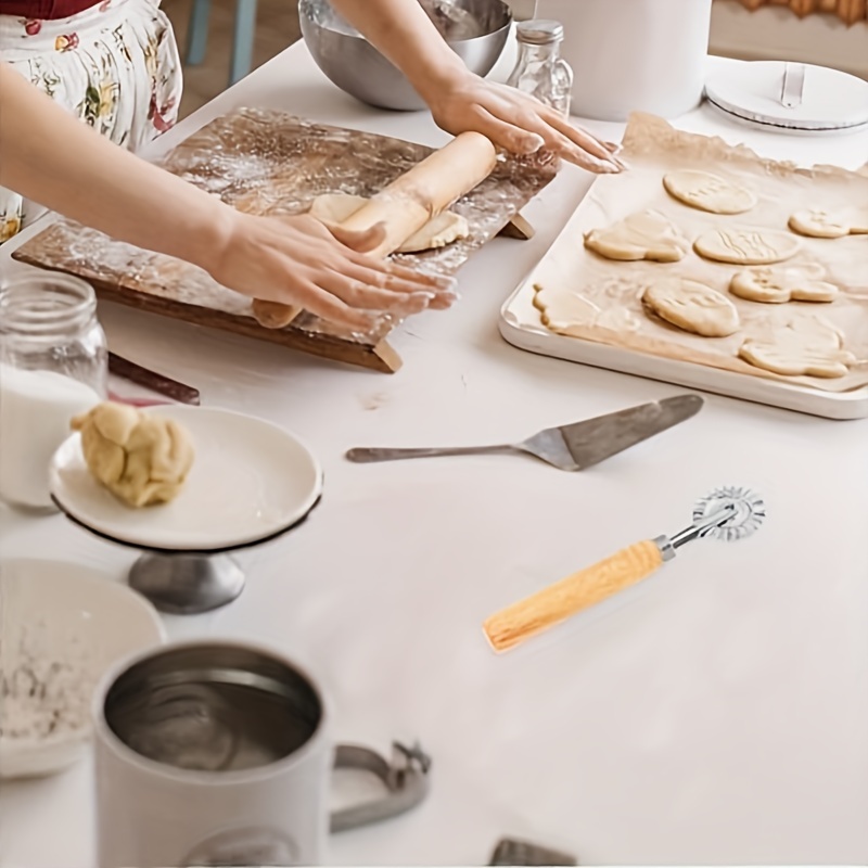 

Kitchen Gadget - Alloy Noodle & Pizza Cutter, Pastry Lattice Roller, Baking , Italian Pasta Maker, Pastry Rolling Pin