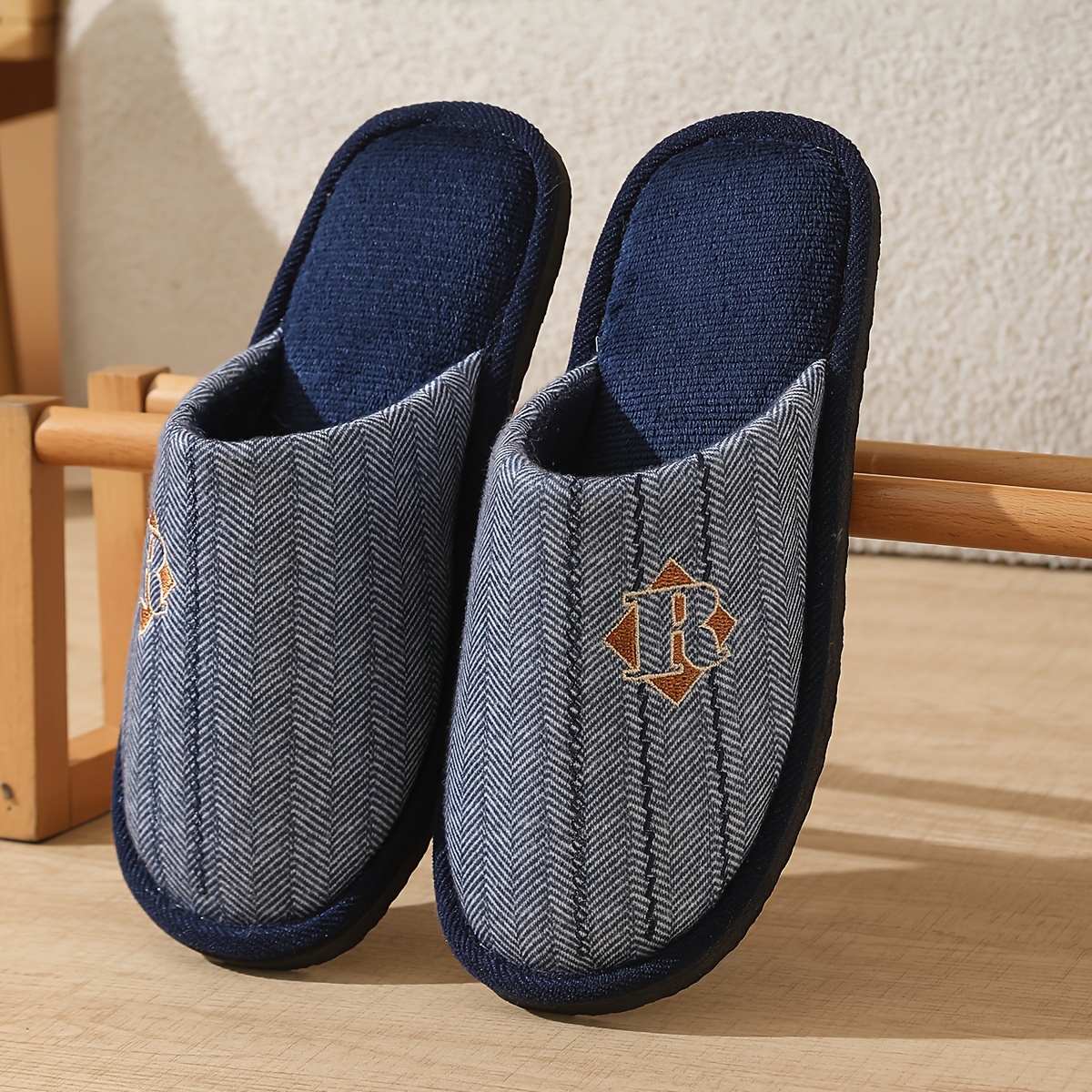 TEMU Trahcyml Men's & Women's Winter Slippers Suitable For Couple's Thick-soled Anti-slip Indoor/outdoor With Sole, Warm Round Toe For Home, Casual