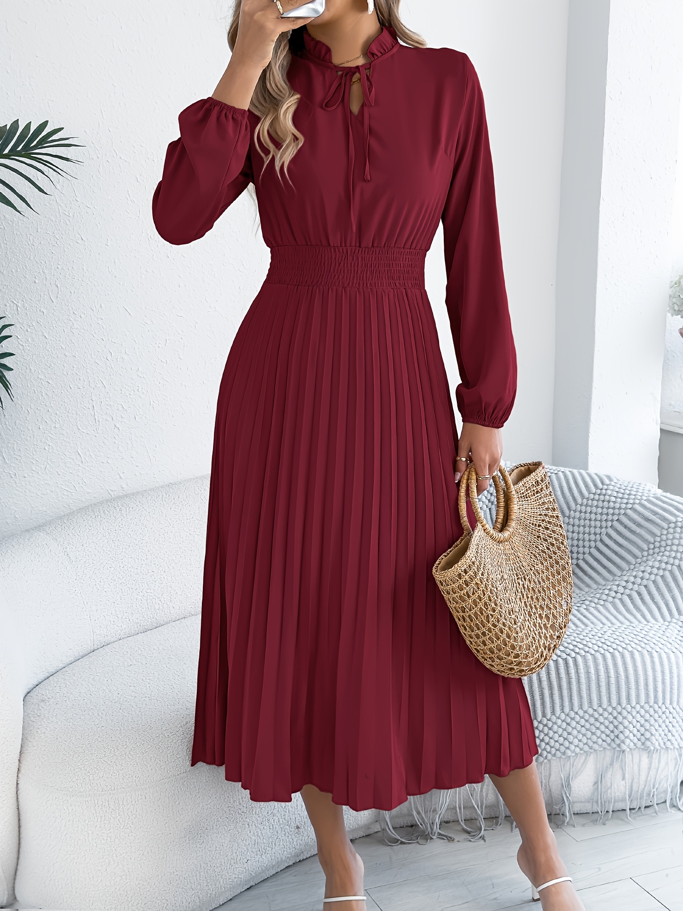 tie neck pleated dress