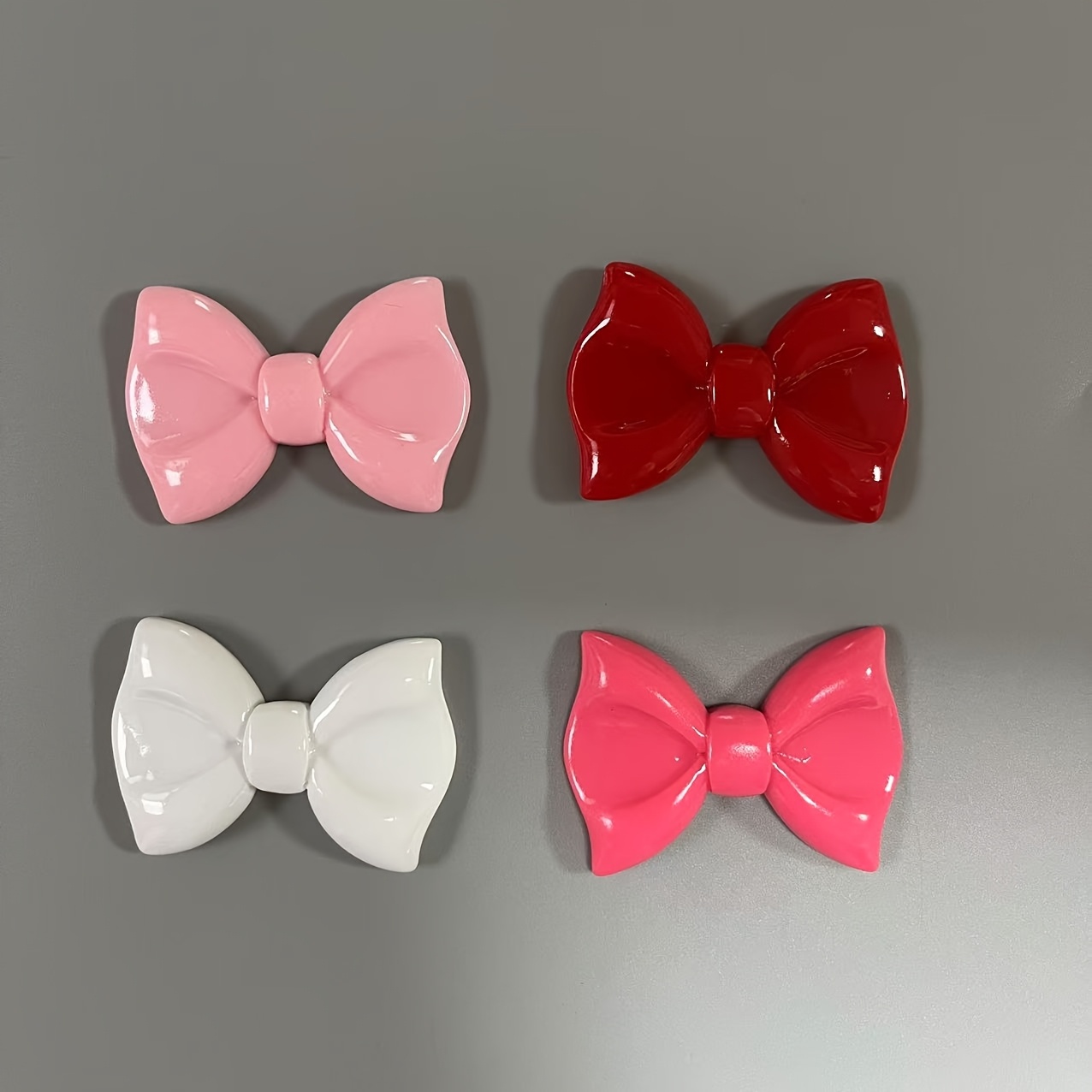 

Lot de 4 Grands Breloques en Résine à Nœud Papillon d'Inspiration Y2K en Blanc, Rouge, - Accessoires de Bricolage pour Coques de Téléphone, Barrettes, Miroirs de Maquillage & Plus