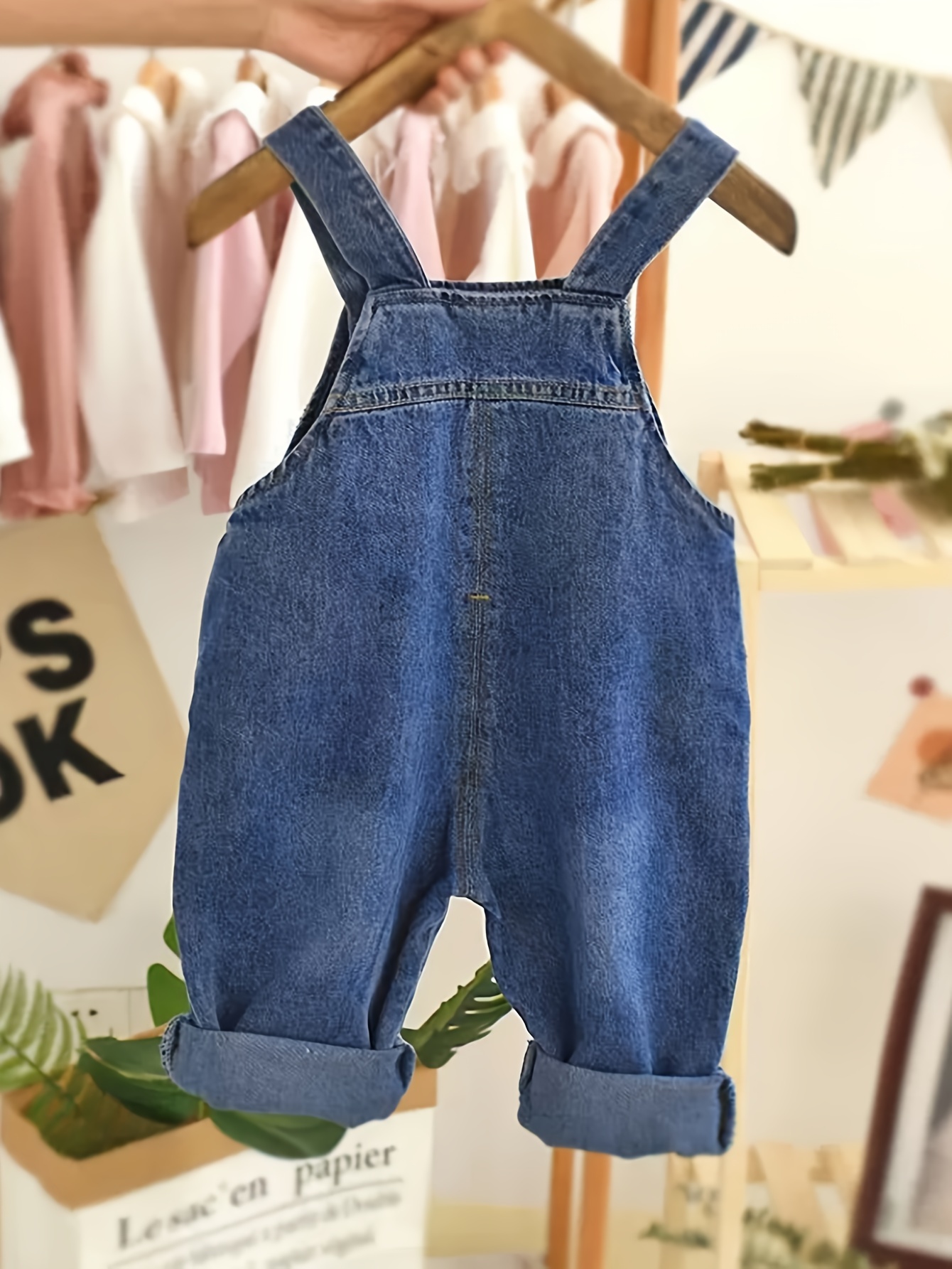 Kids' Denim Overalls - Cartoon Design, Long Sleeve, Pockets, Adjustable Straps, Loose Fit for Boys, Spring/Fall Casual Wear, for Outdoor
