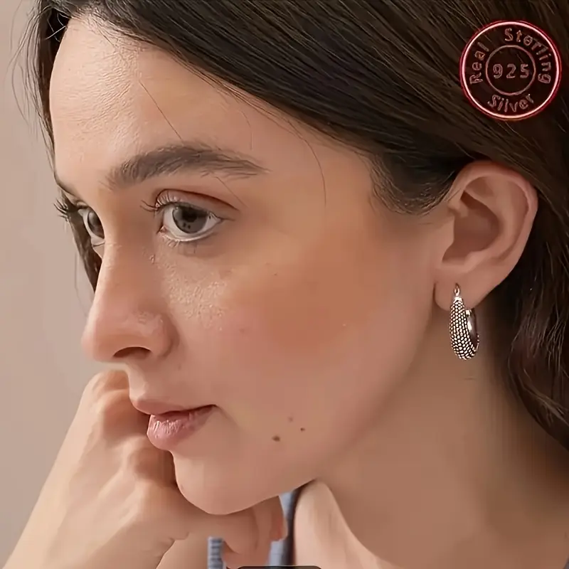 a pair of hoop earrings fashion simple 925 silver festival hoop earrings fashionable womens earrings girlfriend mothers day birthday gifts for daily party gifts free exquisite gift box Product details 6