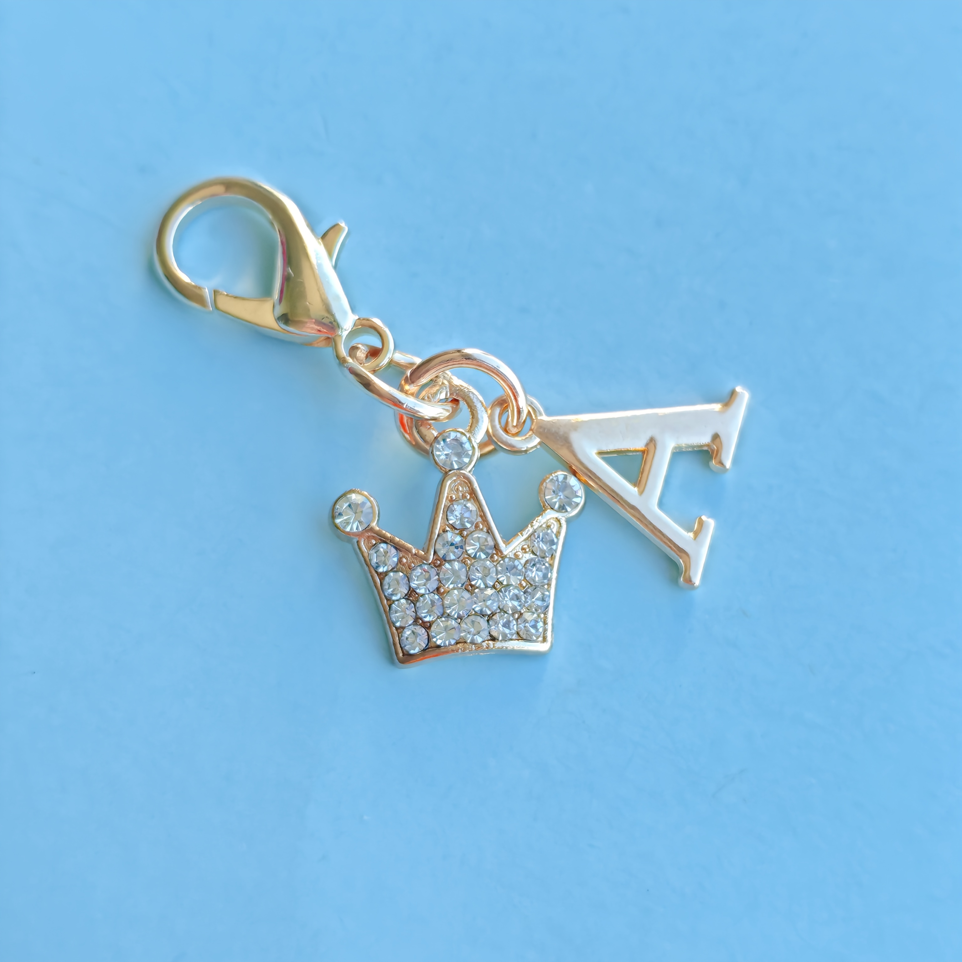 TEMU 1pc Fashion Korean Style Crown Golden Letter Keychain, Inlaid With Shiny Rhinestones - Alloy English Letter Pendant, Suitable For Bags And