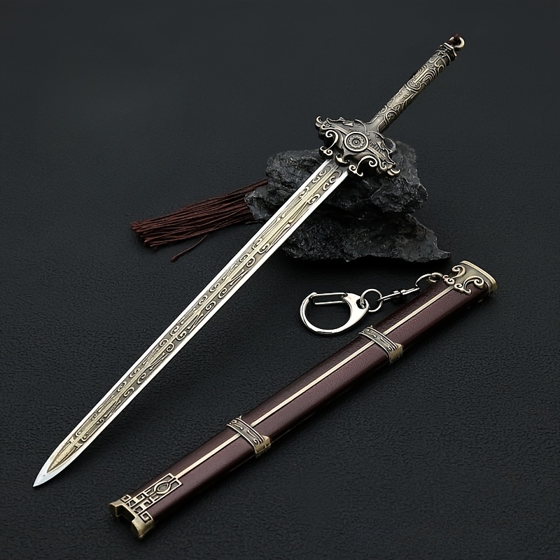 1 handmade all metal one-piece replica of Chinese martial arts film and television weapons model keychain, 8.7-inch handmade weapon model keychain, room and office decoration, collection, viewing decoration, and gifts