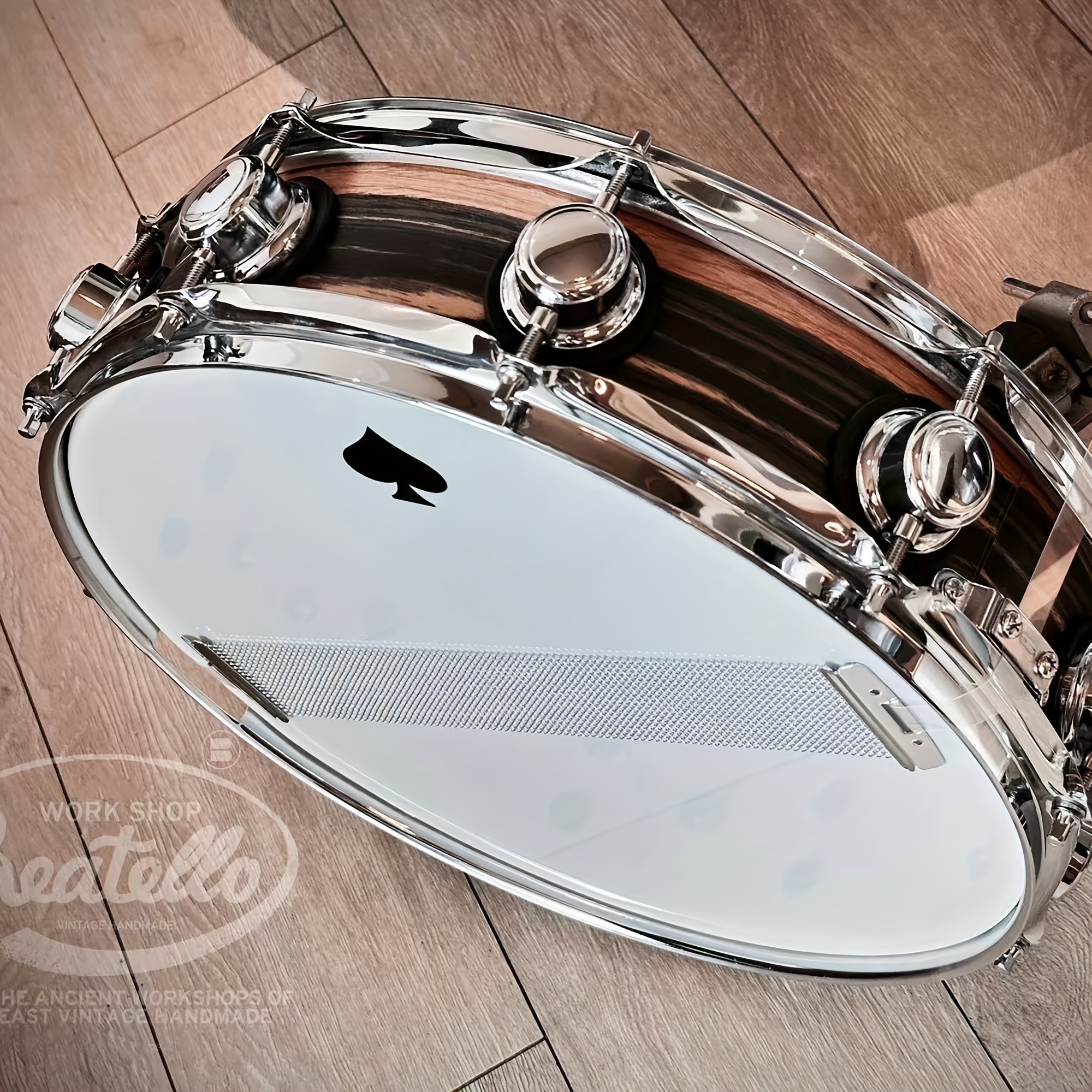 14in 4in snare drum wooden drum shell alloy snare wires included drum key suitable for beginners and professional musicians four colors   Product details 1