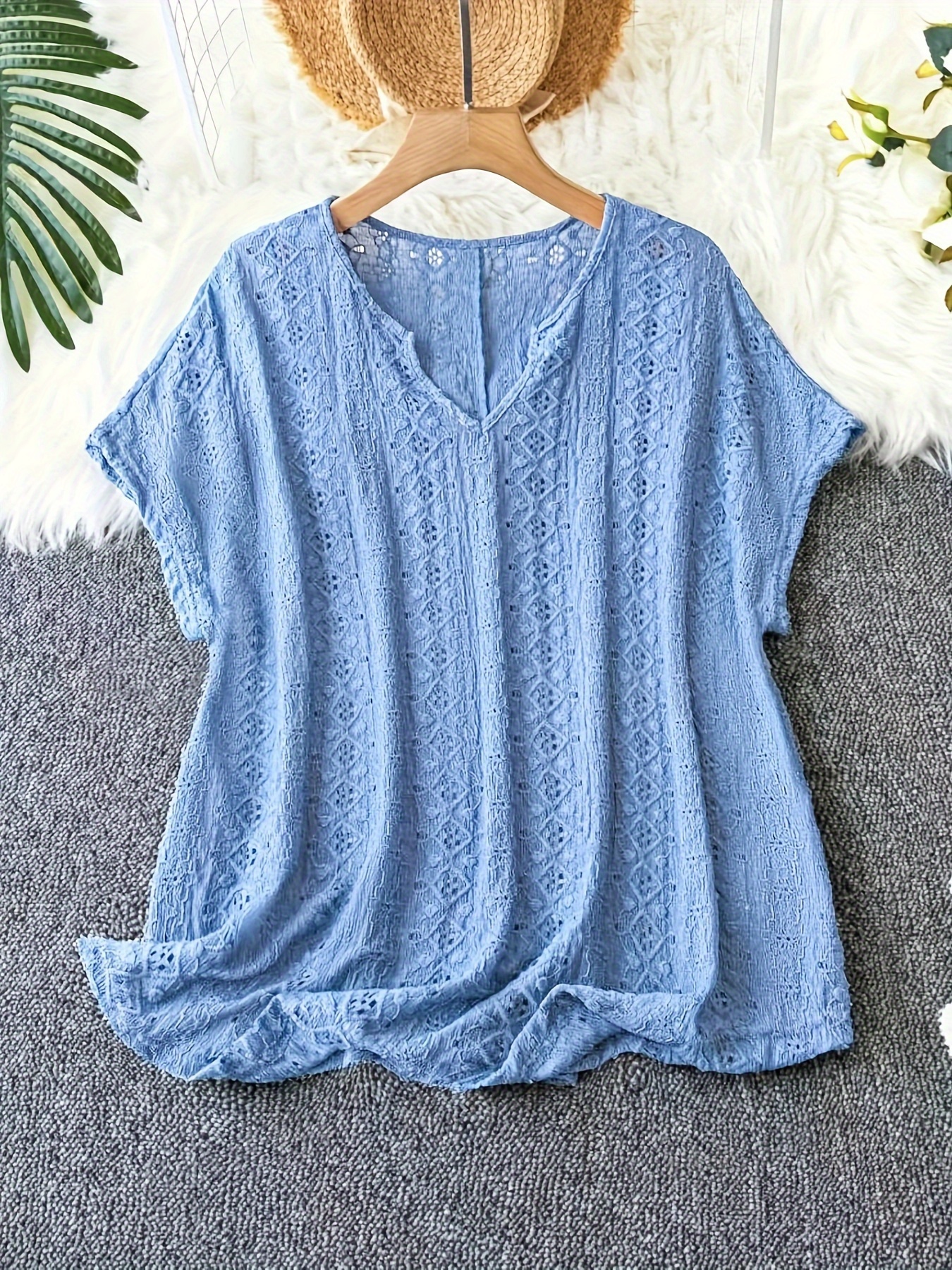 Plus-size summer hollowed-out V-neck bat-sleeve T-shirt for women. There are multiple color options available, and it features a hollowed-out design.