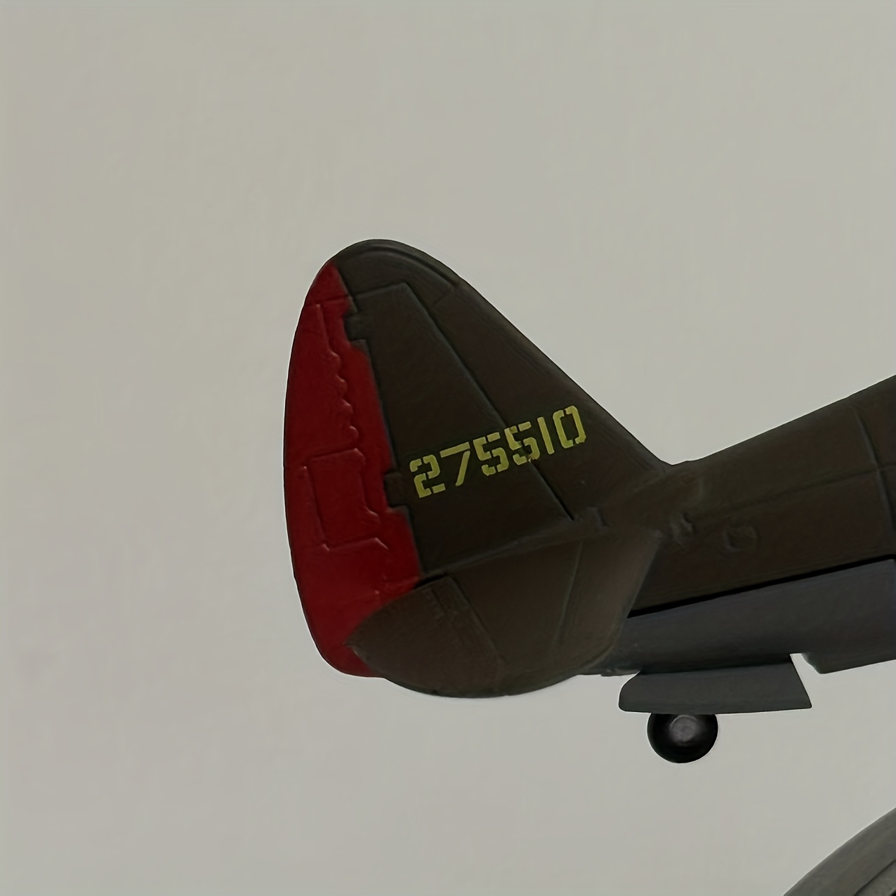 Maquette D’hélicoptère Ka-52 échelle 1:72 – Kit Pré-peint à Emboîter Sans Colle