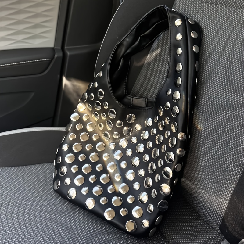 

1pièce Sac Seau Style Punk pour Femmes, Rivet Rond Incrusté, Sac à Bandoulière Grande avec Sangles Fixées, Fermeture Magnétique, Doublure en Polyester, Bord Peint - Sac de Travail Chic pour