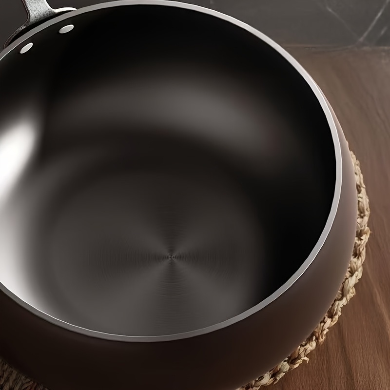 handmade traditional iron pot with large belly   surface non stick no coating splash proof from   Product details 9