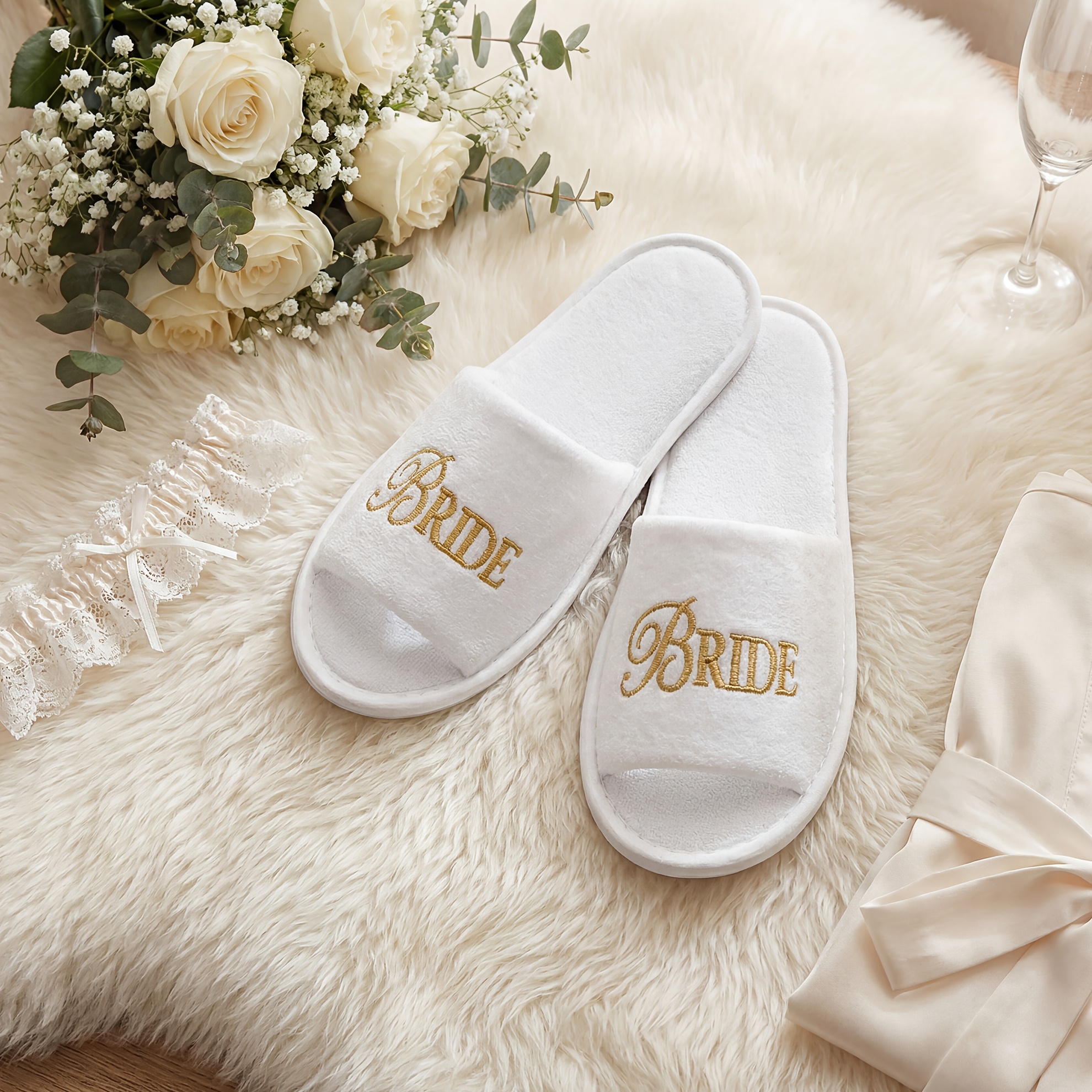 TEMU 1/3/6/7 Pairs Bridal Party Slippers, With Golden Embroidery, Lightweight Sole Slides, Ideal Gifts For Bride To Be, Bridesmaid, , Mother Of The