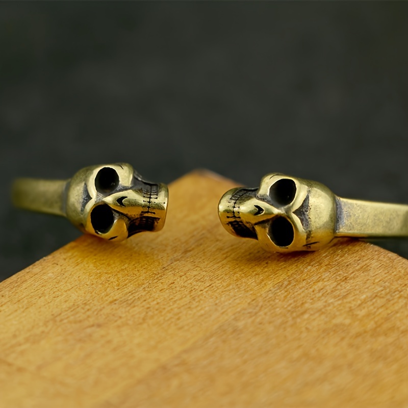 

1pc Men's Copper Skull Bracelet - Fashion , And Classic Halloween Jewelry