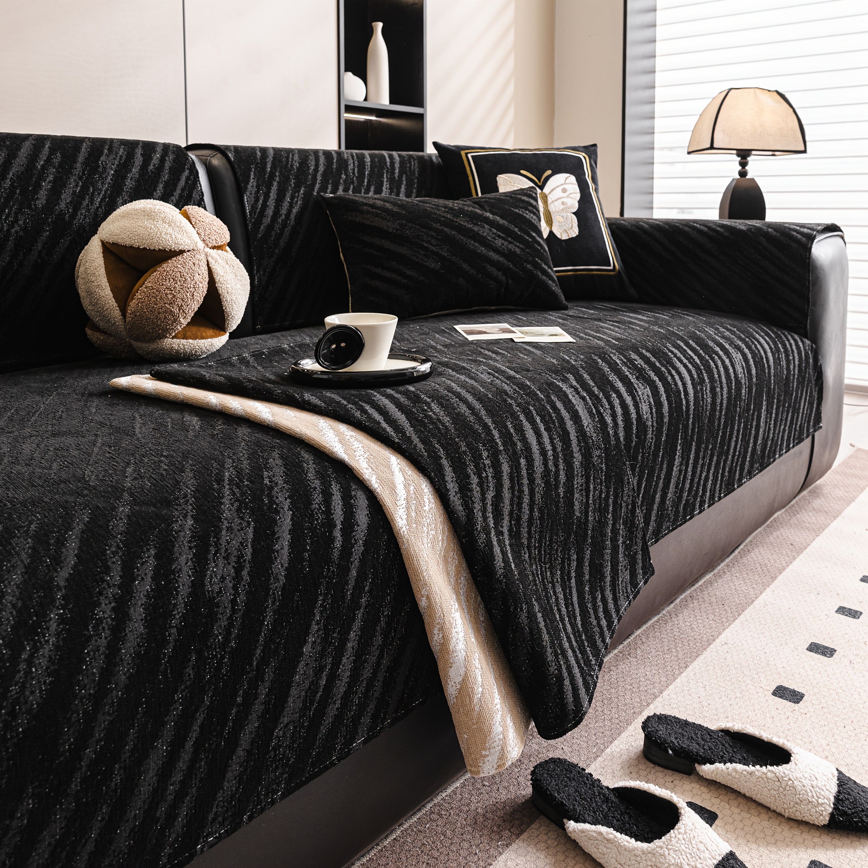 TEMU 1pc Chenille New Style Sofa Cover, Design, Sofa Cushion, Short Plush Classic Seat Cushion, Fade-resistant And Shed-free, Machine Washable And