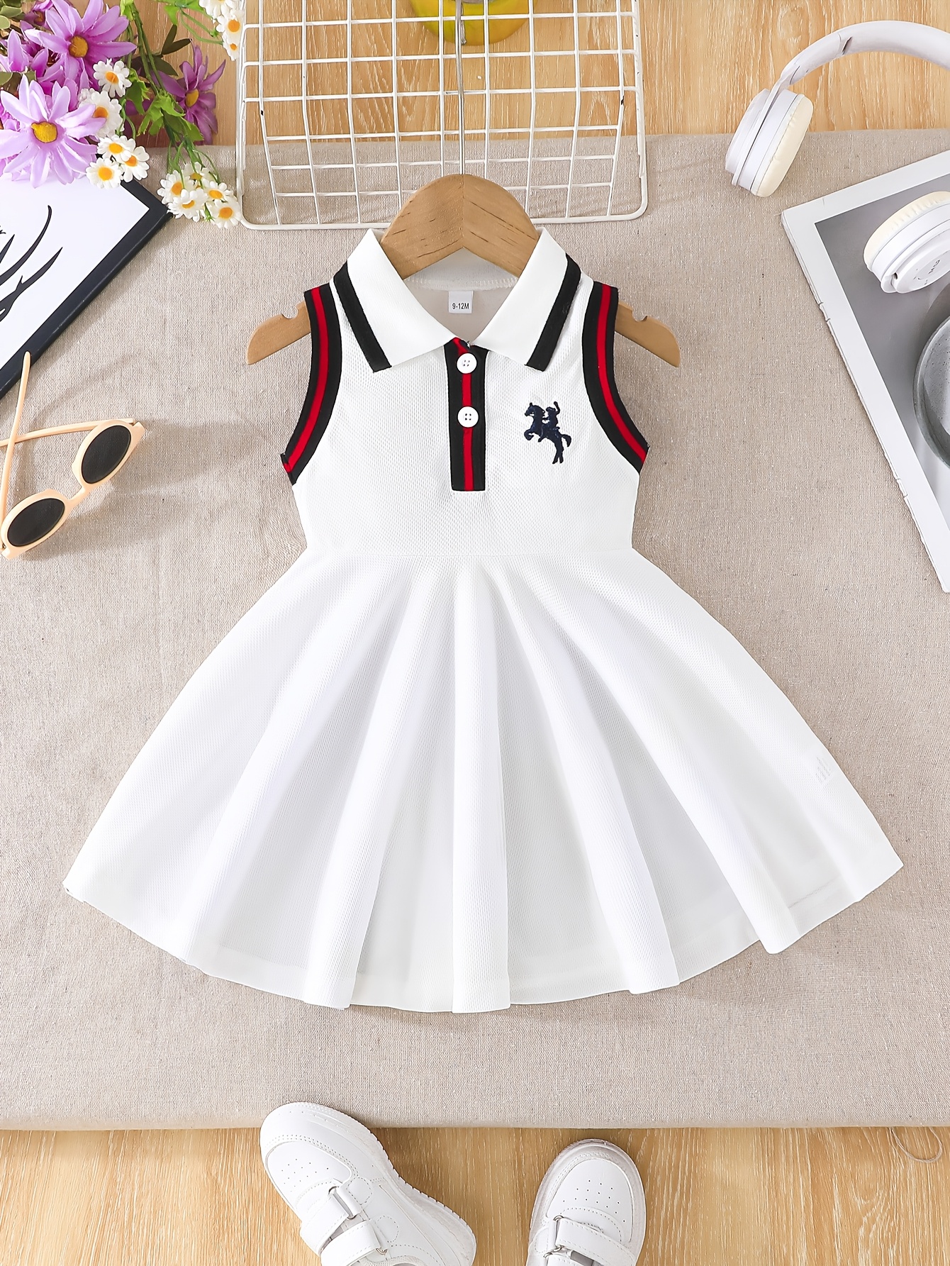 Toddler Sleeveless A-Line Dress - Vibrant Green with Black & White Striped Design, Button-Up Collar, Perfect for Summer Outdoor Activities, Youngsters' Fashion, Casual Wear|Sporty Style|Strapless Design, Youngsters Dress
