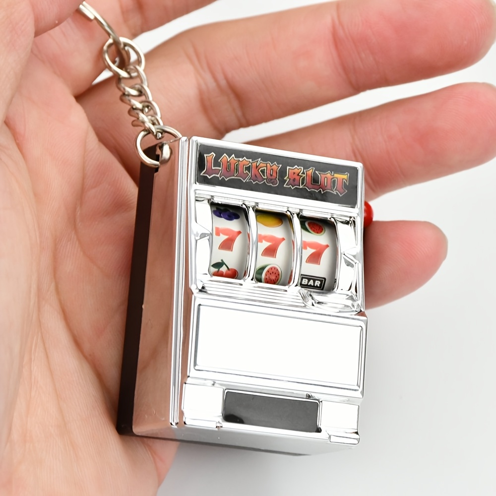 

1pc Pvc Slot Machine Keychain, , , Fun Pendant, , Ideal Gift For , Daily Bag & Phone Accessory