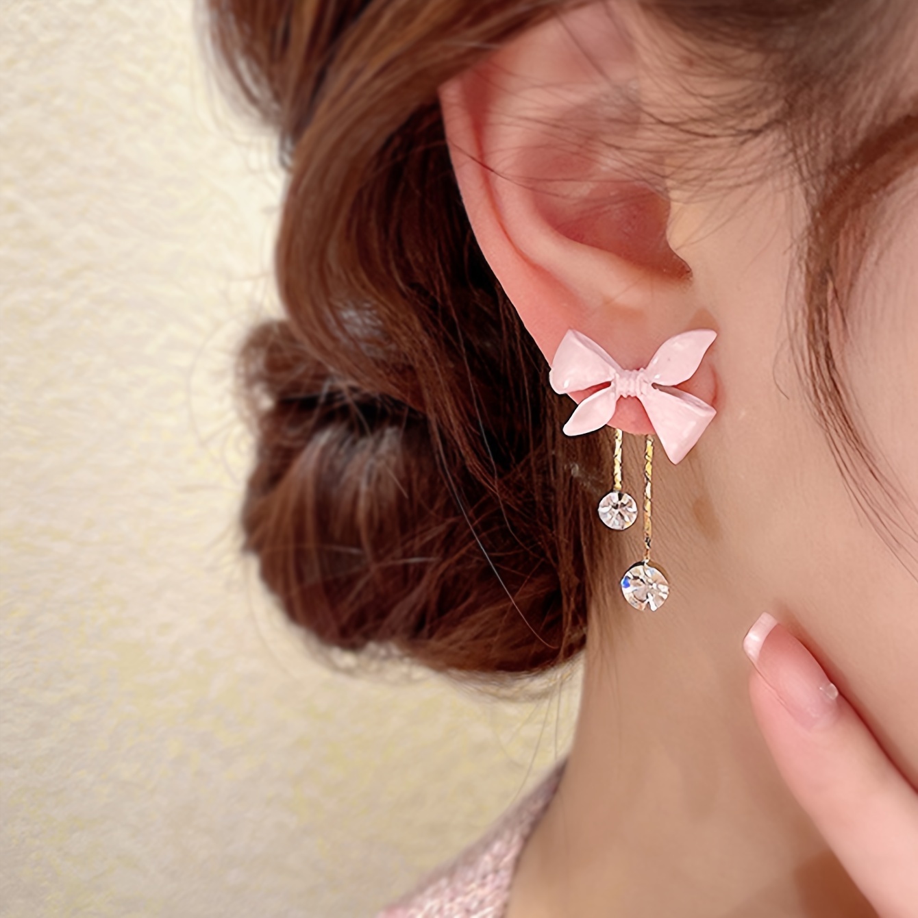 

Vintage Simple Pink Bowknot Stud Earrings With Rhinestone Accents And Tassel Detail, Alloy With 925 Silver Ear Needle, Fashionable Jewelry For Women, Suitable For Daily And Party Occasions