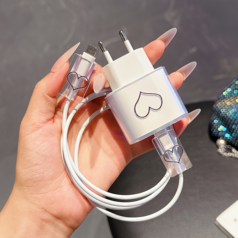 E-shop Minimalistisches schwarzes Herz, passend für 20W Europäisches Standard Schnellladekopf Schutzhülle, 20W Ladegerät Schutzhülle, iPhone 15 16,