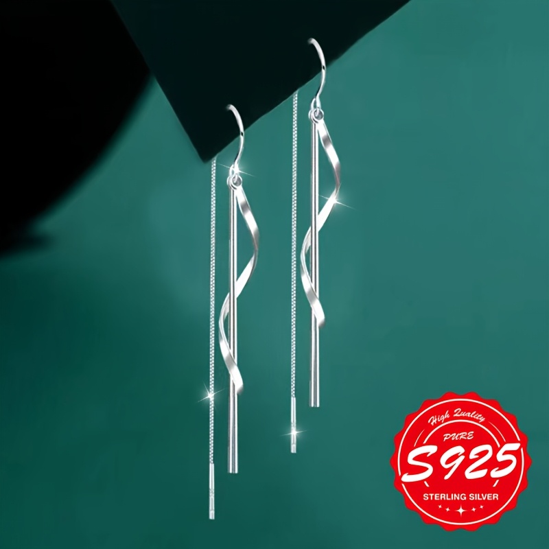 Image of A Pair Of Women's Wave Earrings, Made Of S925 Sterling Silvery, With A High-end Feel. Luxury And , Suitable For Banquets, Parties, And Daily Wear On Multiple Occasions.
