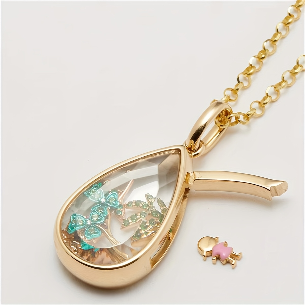 1 Piece of Fashion Bohemian Style Pendant, with Synthetic Cubic Zirconia Inlays, Water Drops, Palm Trees, Clover, Letter Pendant, Plated, Suitable for DIY Fashion Accessories like Keychains, Bags and Jewelry