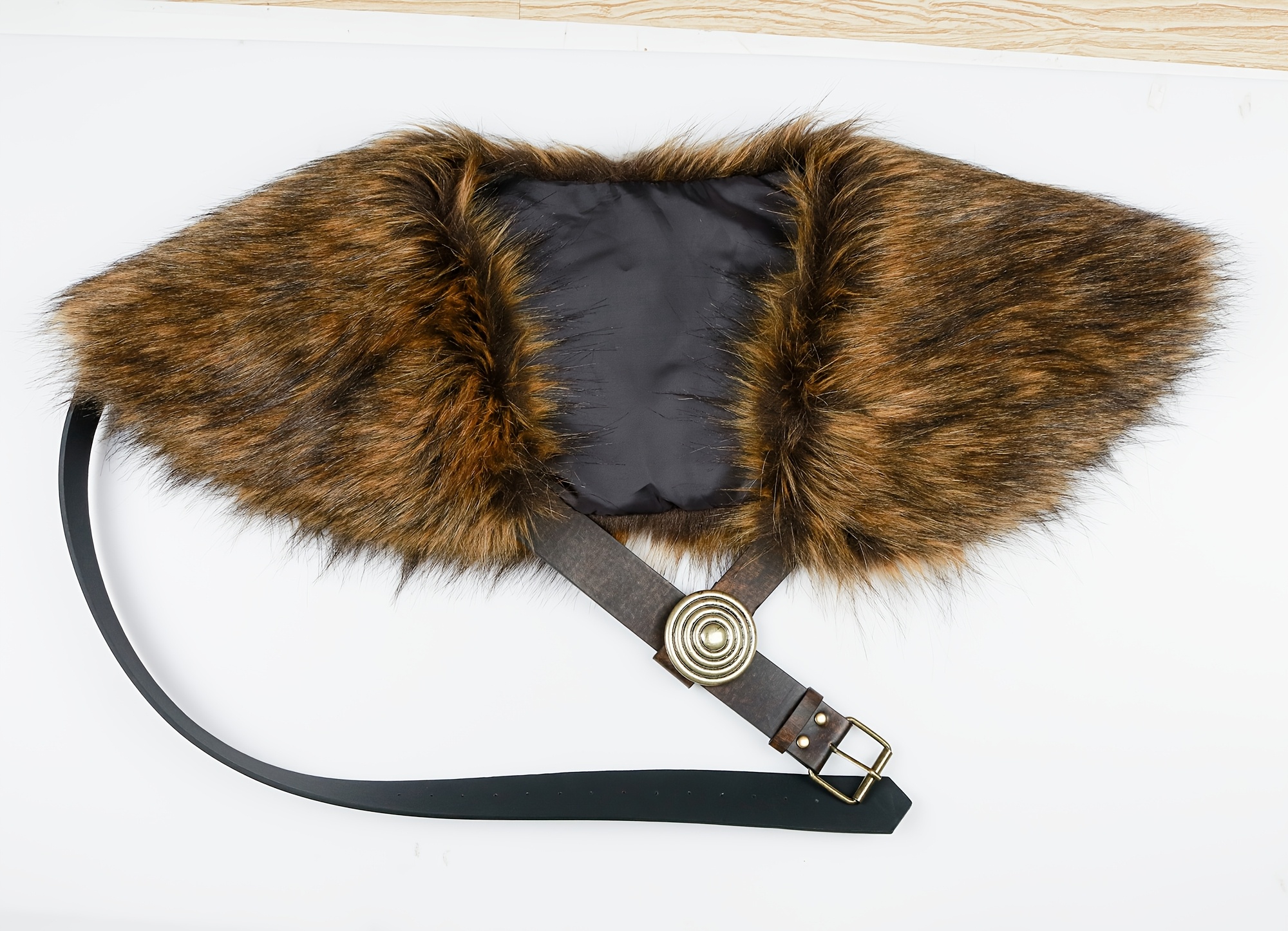 1 pieza de lvow, capa de cuello de piel sintética medieval para hombre - accesorio de traje de de invierno negro y para halloween, navidad, carnaval y fiestas de cosplay y rol, ropa temática, de piel realista. Detalles del producto 8