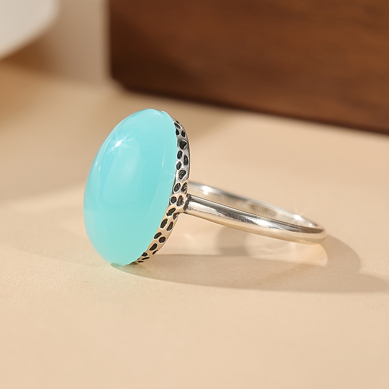 טבעת אבן אליפטית גדולה ואלגנטית בה לאשראת וינטג' - יום מושלמת עבודת סין, האם חוש מושלם עם סין ולבוש יומיומי, טבעת ללבישה יומיומית | עיצוב אלגנטי | צלחת נחושת