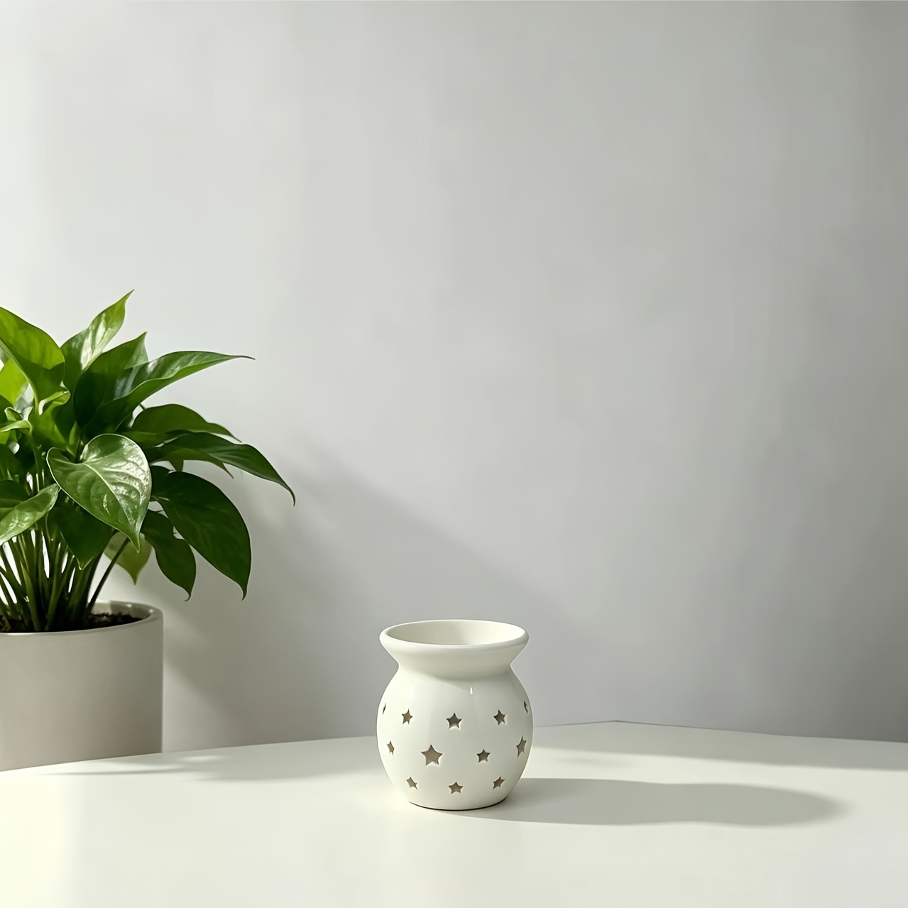 TEMU Creative Hollowed-out White Ceramic Essential Oil Burner, In 6 Styles: Star, Heart, Flower, And Other Cut-out Patterns. Suitable For Indoor Home