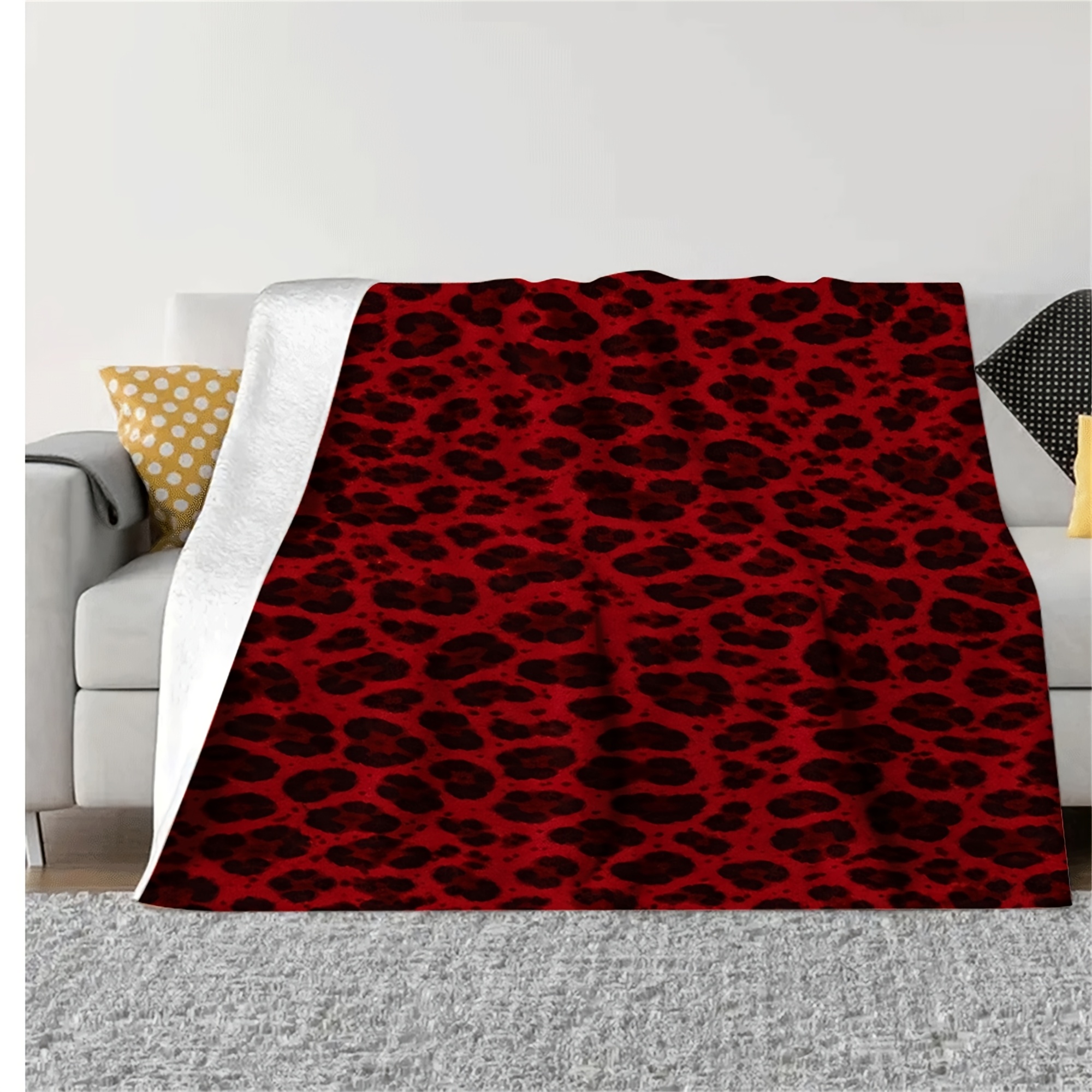 TEMU A Stylish And Attractive Red And Print Throw Blanket, Suitable For Relaxing Room, Napping , Or As A Festive Gift. Warm, Comfortable,