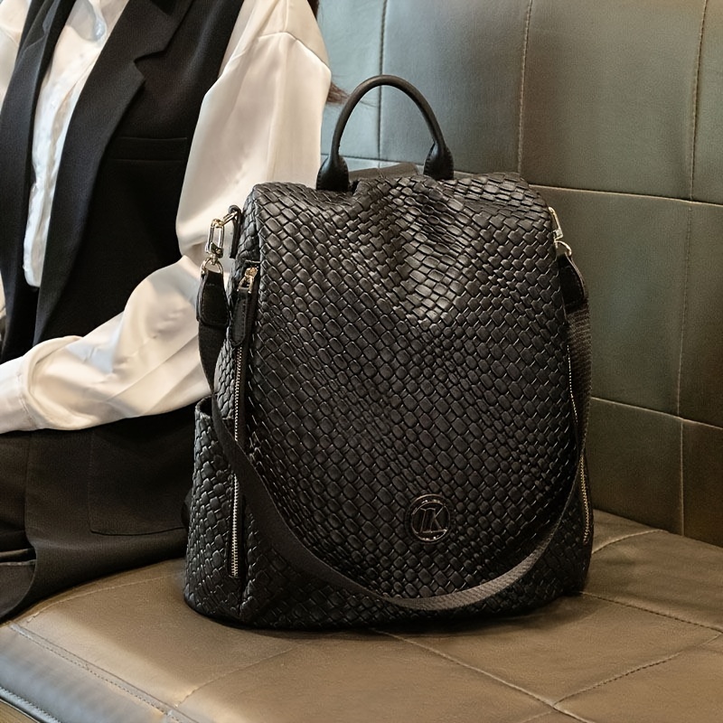 

Elegant Women's Classic Woven Dual-strap Backpack With Adjustable Shoulder Strap And Zipper Closure